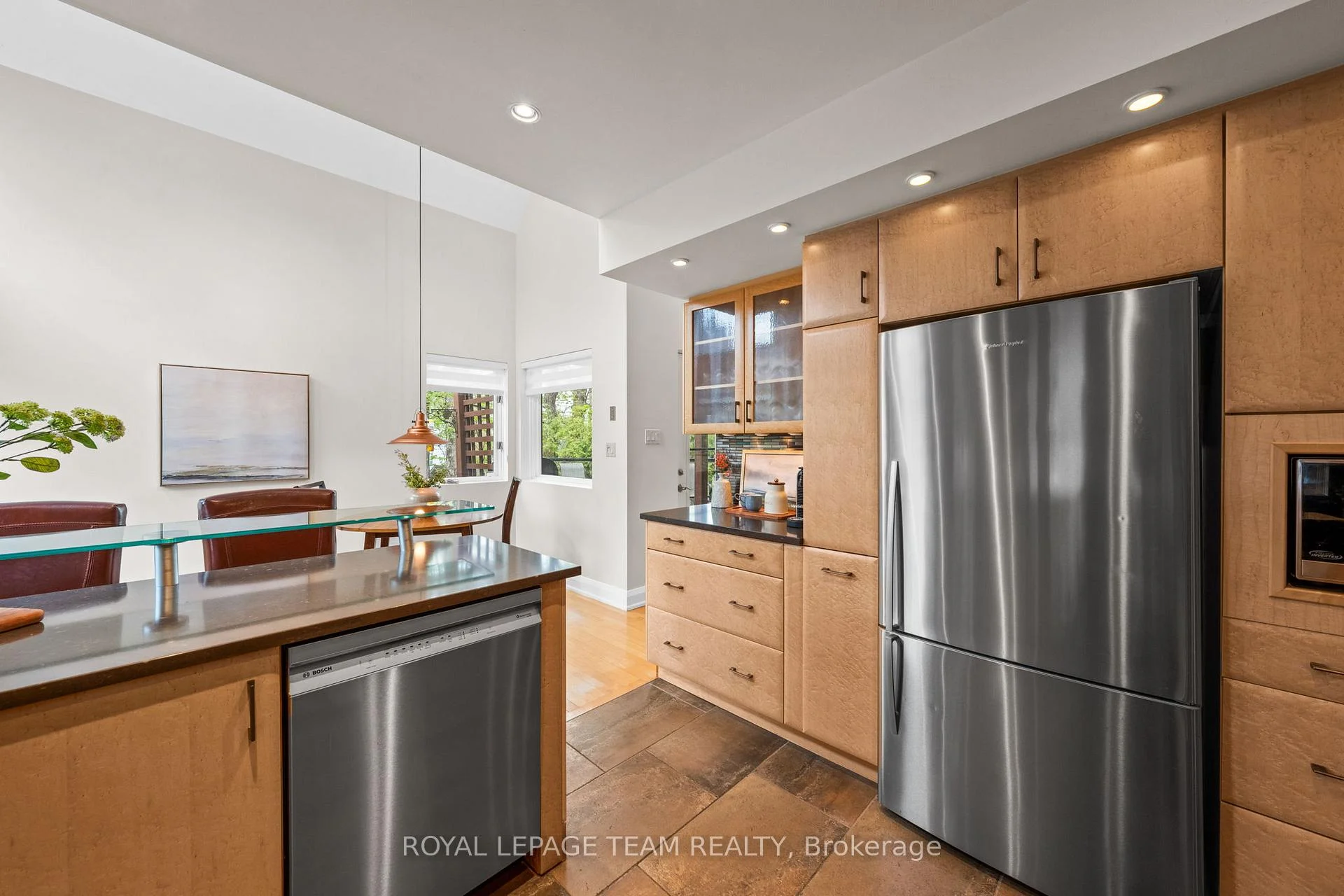 Photo 15 of 1965 Bromley Road, Ottawa, Carlingwood — HOMEH