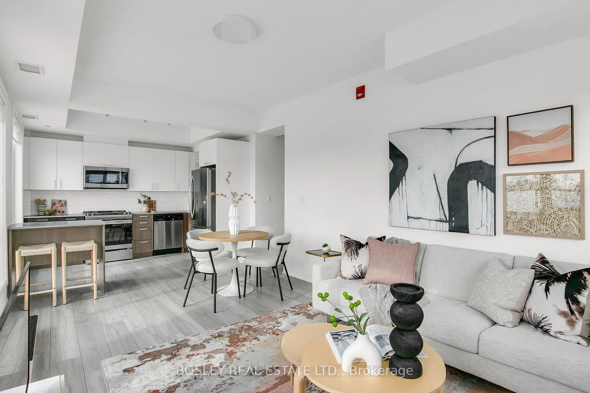 Photo 6 of Unit 502, 385 Osler Street, Toronto, Weston-Pellam Park — HOMEH