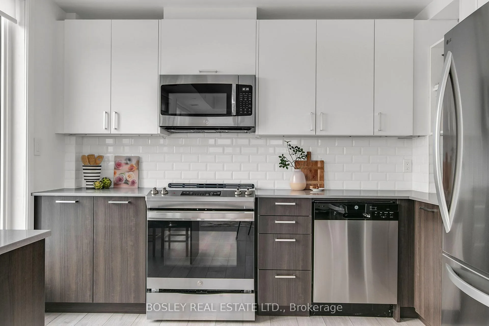 Photo 14 of Unit 502, 385 Osler Street, Toronto, Weston-Pellam Park — HOMEH