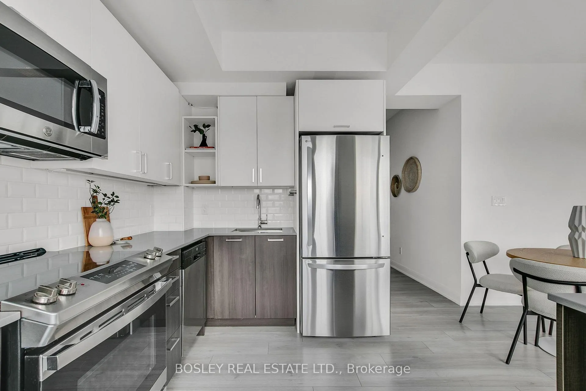 Photo 15 of Unit 502, 385 Osler Street, Toronto, Weston-Pellam Park — HOMEH