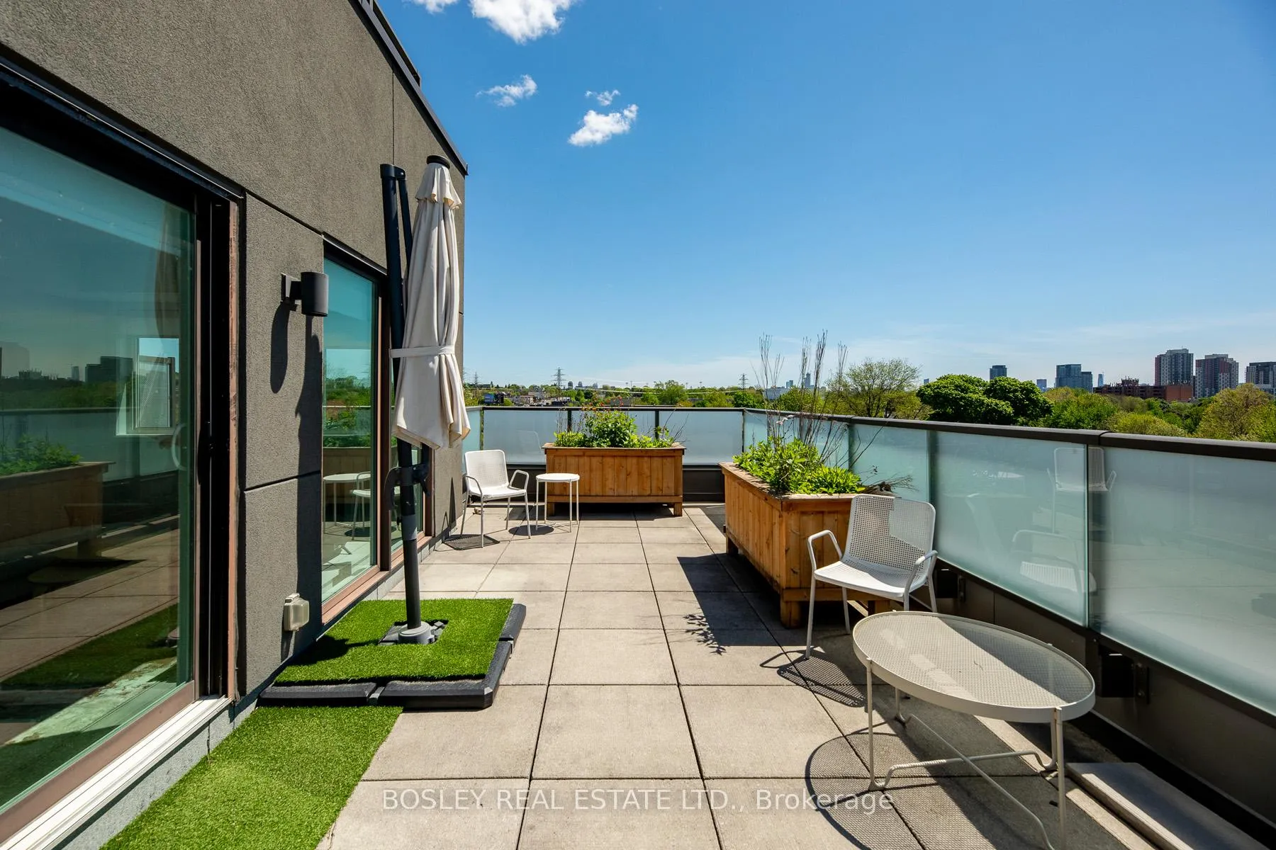 Photo 33 of Unit 502, 385 Osler Street, Toronto, Weston-Pellam Park — HOMEH