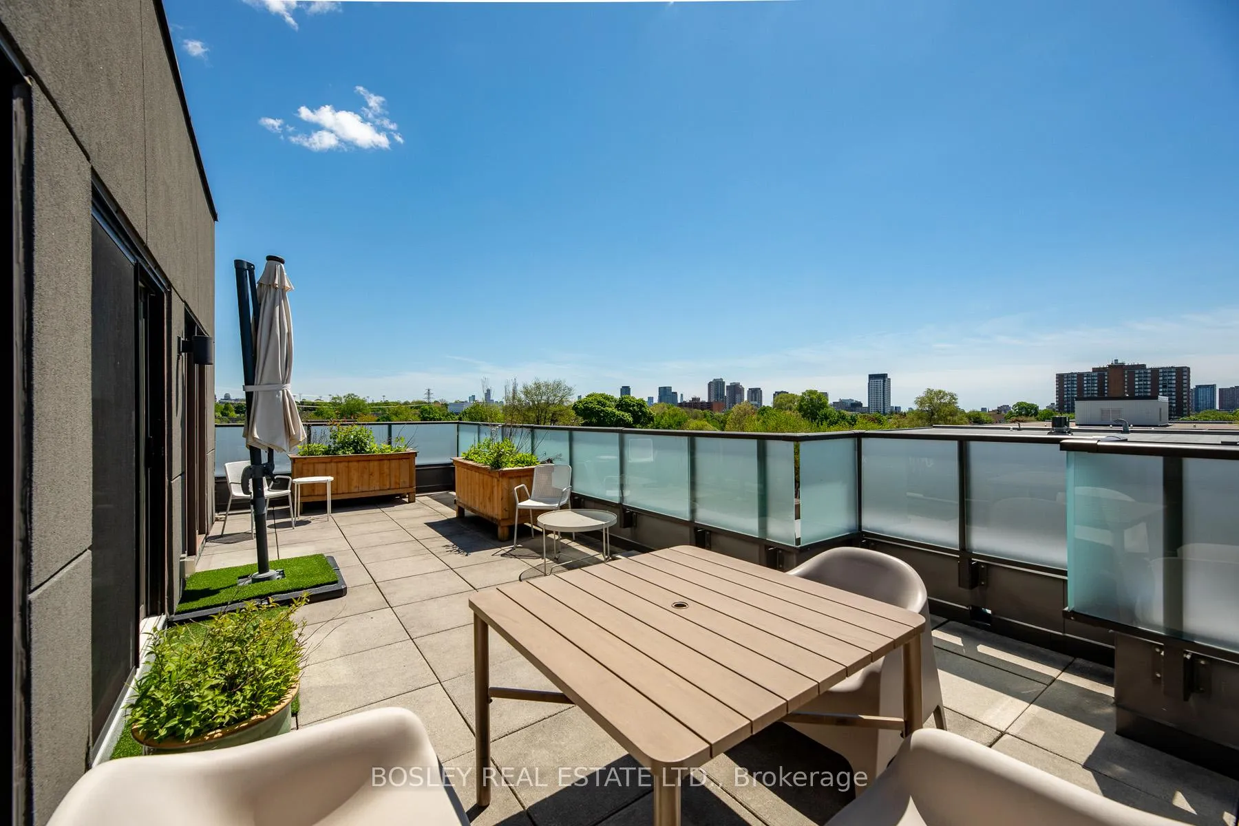 Photo 34 of Unit 502, 385 Osler Street, Toronto, Weston-Pellam Park — HOMEH