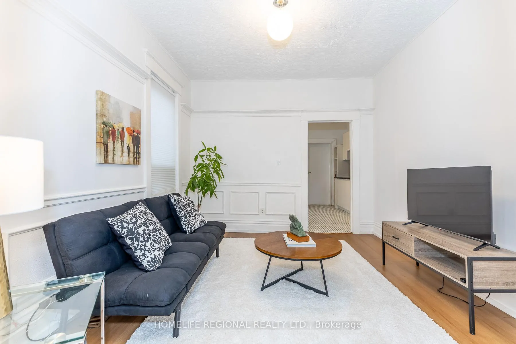 Photo 4 of 2378 St Clair Avenue W, Toronto, Junction Area — HOMEH