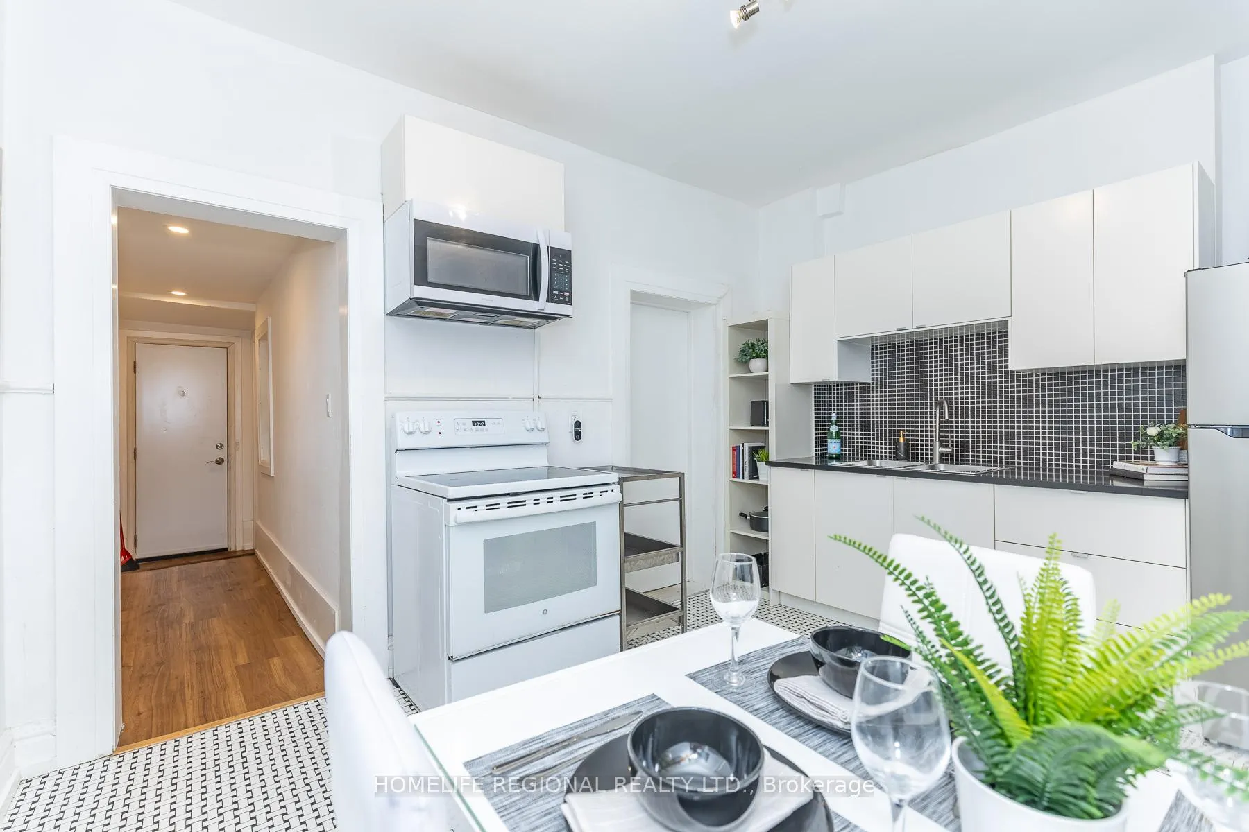 Photo 13 of 2378 St Clair Avenue W, Toronto, Junction Area — HOMEH
