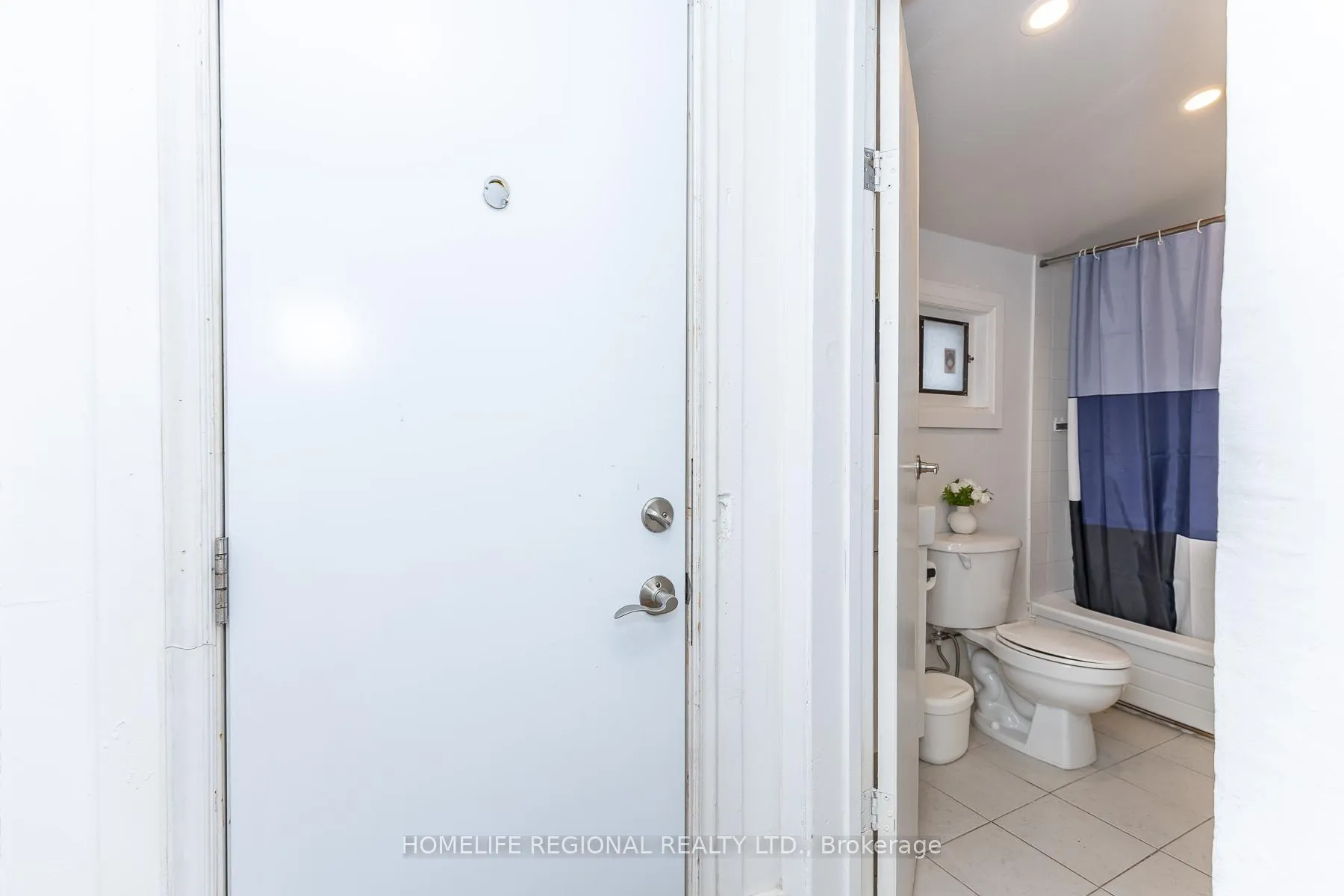 Photo 23 of 2378 St Clair Avenue W, Toronto, Junction Area — HOMEH