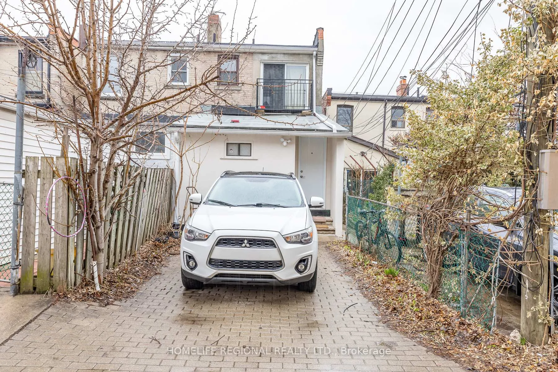 Photo 37 of 2378 St Clair Avenue W, Toronto, Junction Area — HOMEH