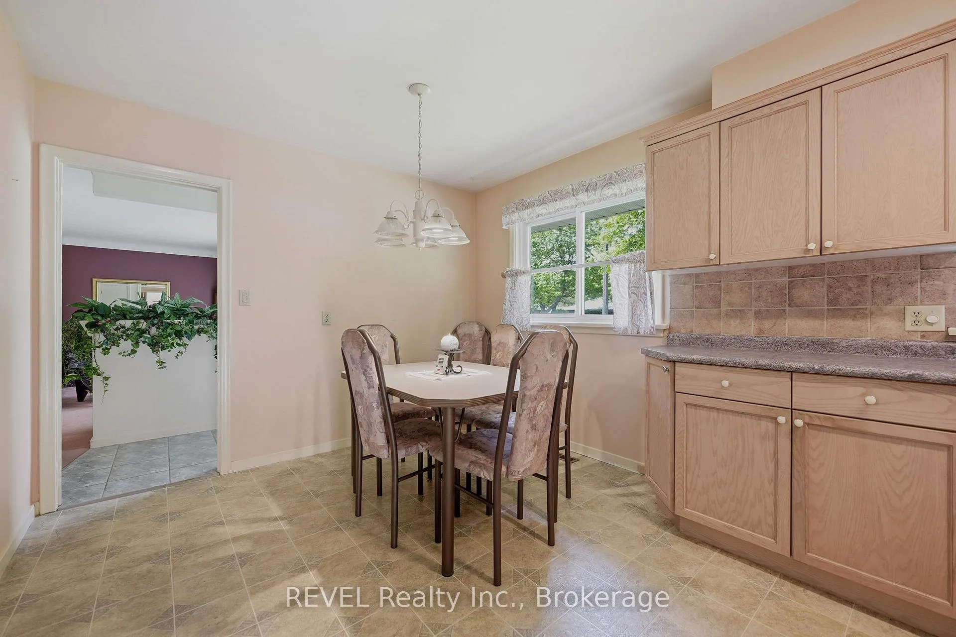 Photo 18 of 7 Brucedale Avenue, St. Catharines, Bunting/Linwell — HOMEH