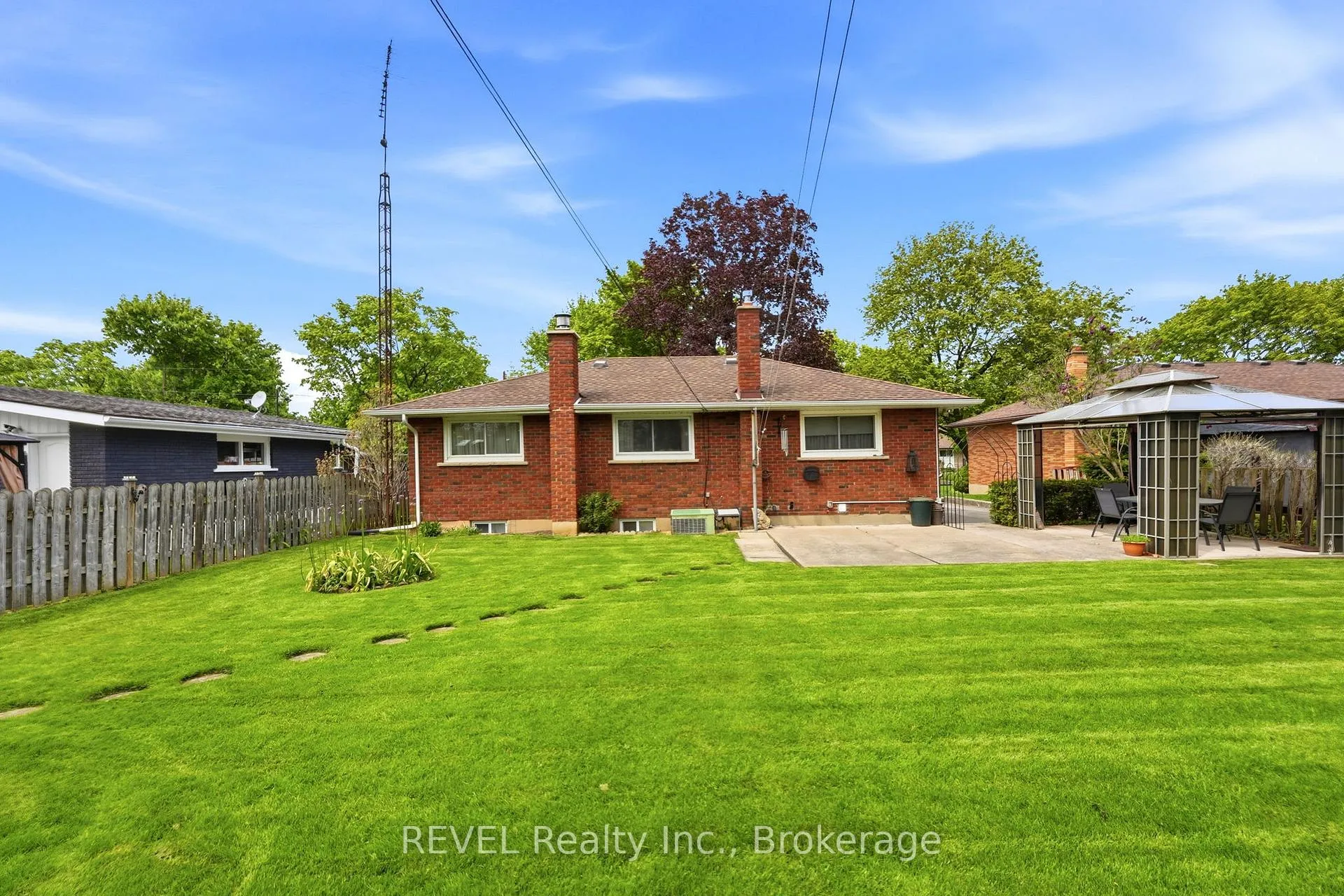Photo 32 of 7 Brucedale Avenue, St. Catharines, Bunting/Linwell — HOMEH