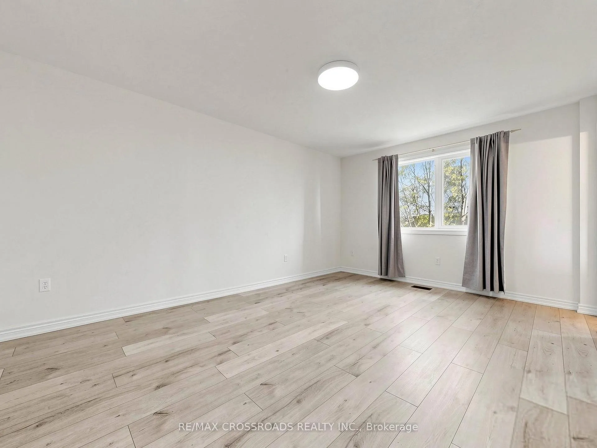 Photo 19 of 52 Drew Kelly Way, Markham, Buttonville — HOMEH