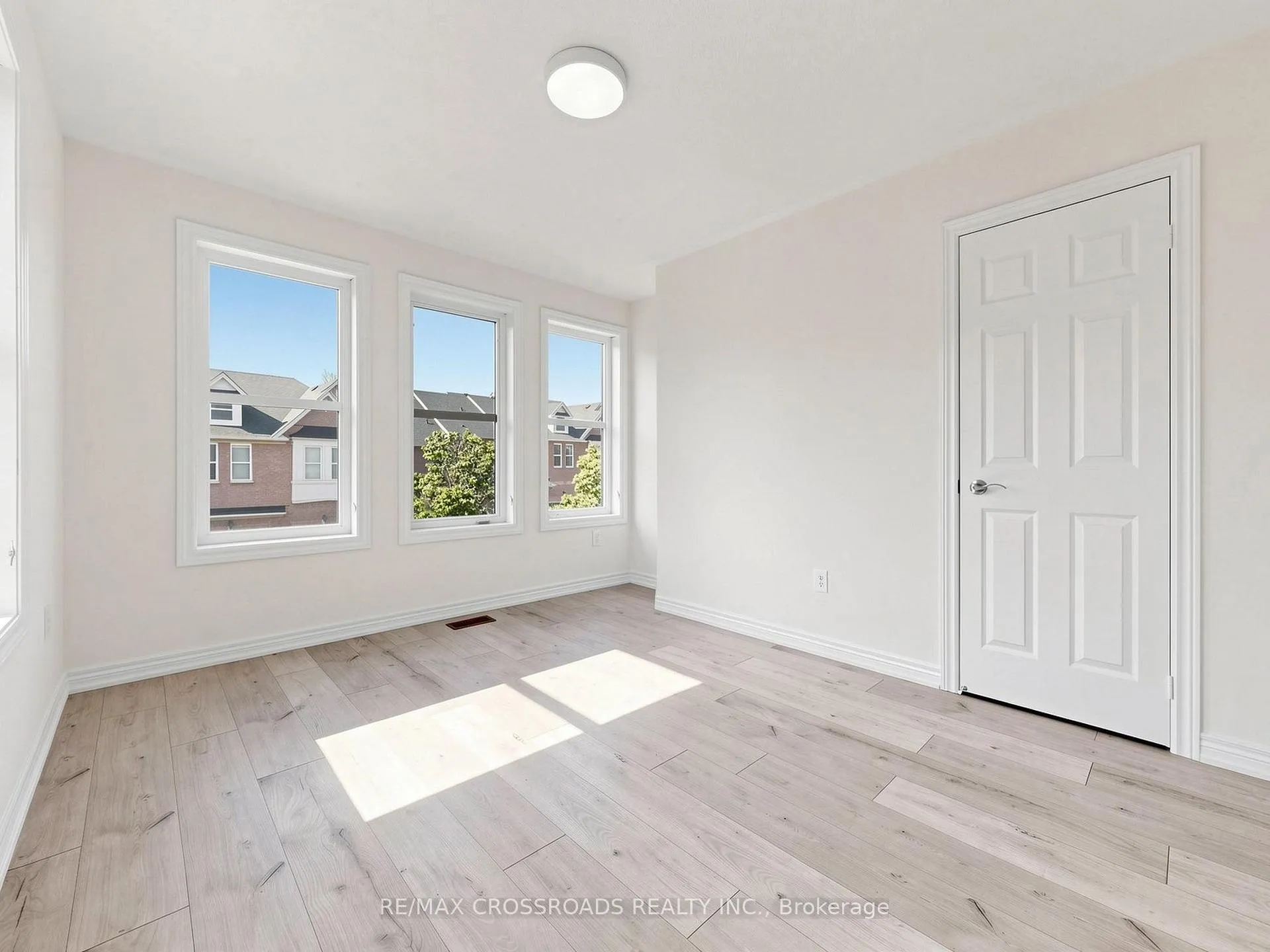 Photo 27 of 52 Drew Kelly Way, Markham, Buttonville — HOMEH