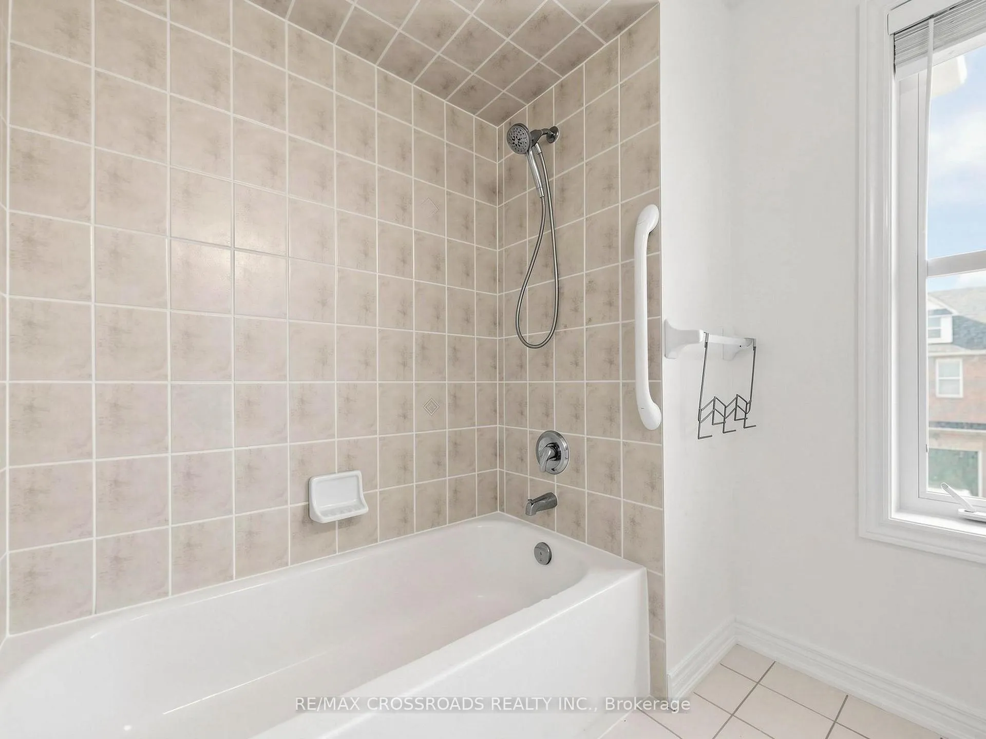 Photo 29 of 52 Drew Kelly Way, Markham, Buttonville — HOMEH