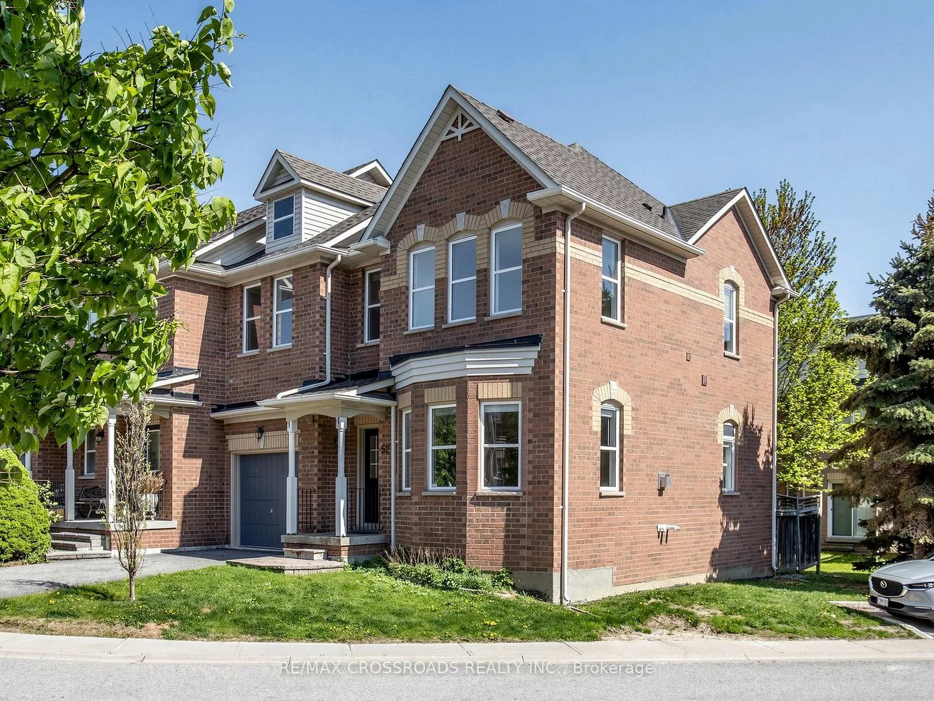 Photo 34 of 52 Drew Kelly Way, Markham, Buttonville — HOMEH