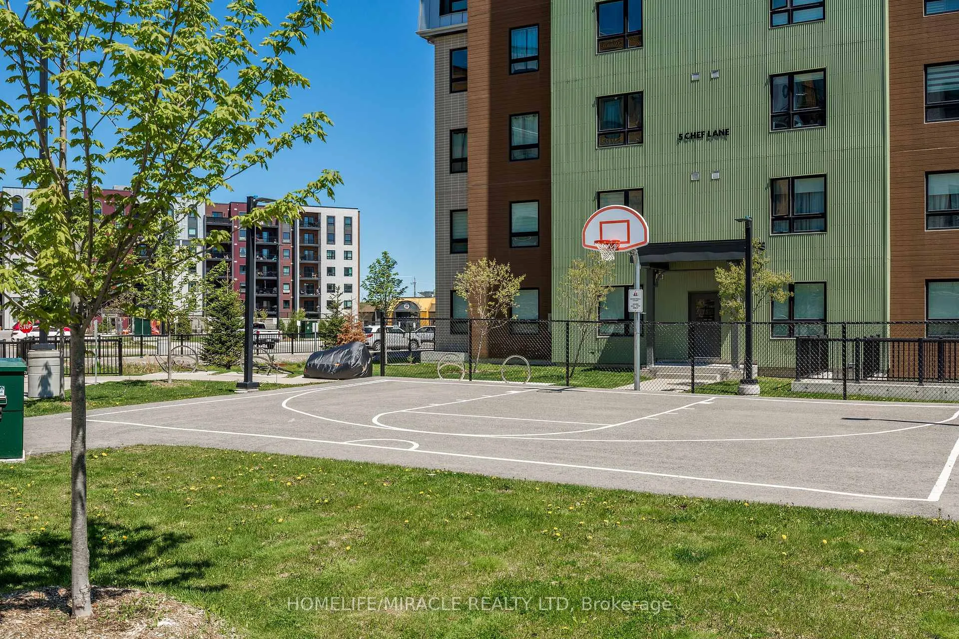 Photo 20 of Unit 207, 8 Culinary Lane, Barrie, Rural Barrie Southeast — HOMEH