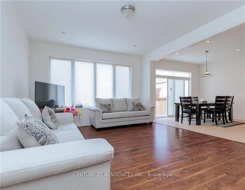 Photo 5 of 106 Barlow Place, Brant, Paris — HOMEH