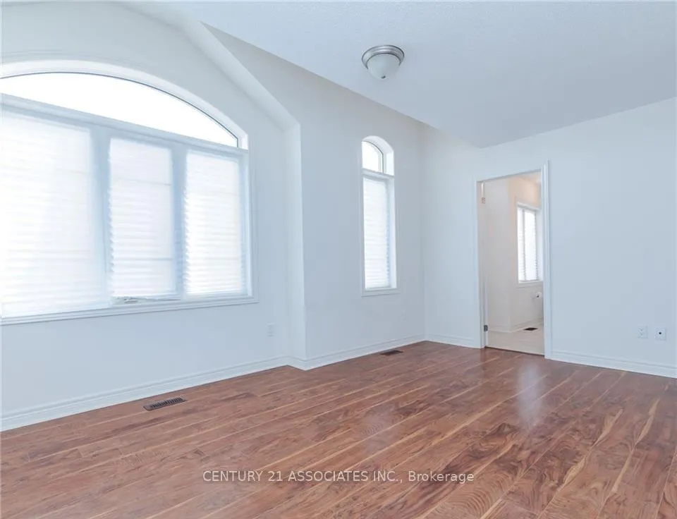 Photo 17 of 106 Barlow Place, Brant, Paris — HOMEH