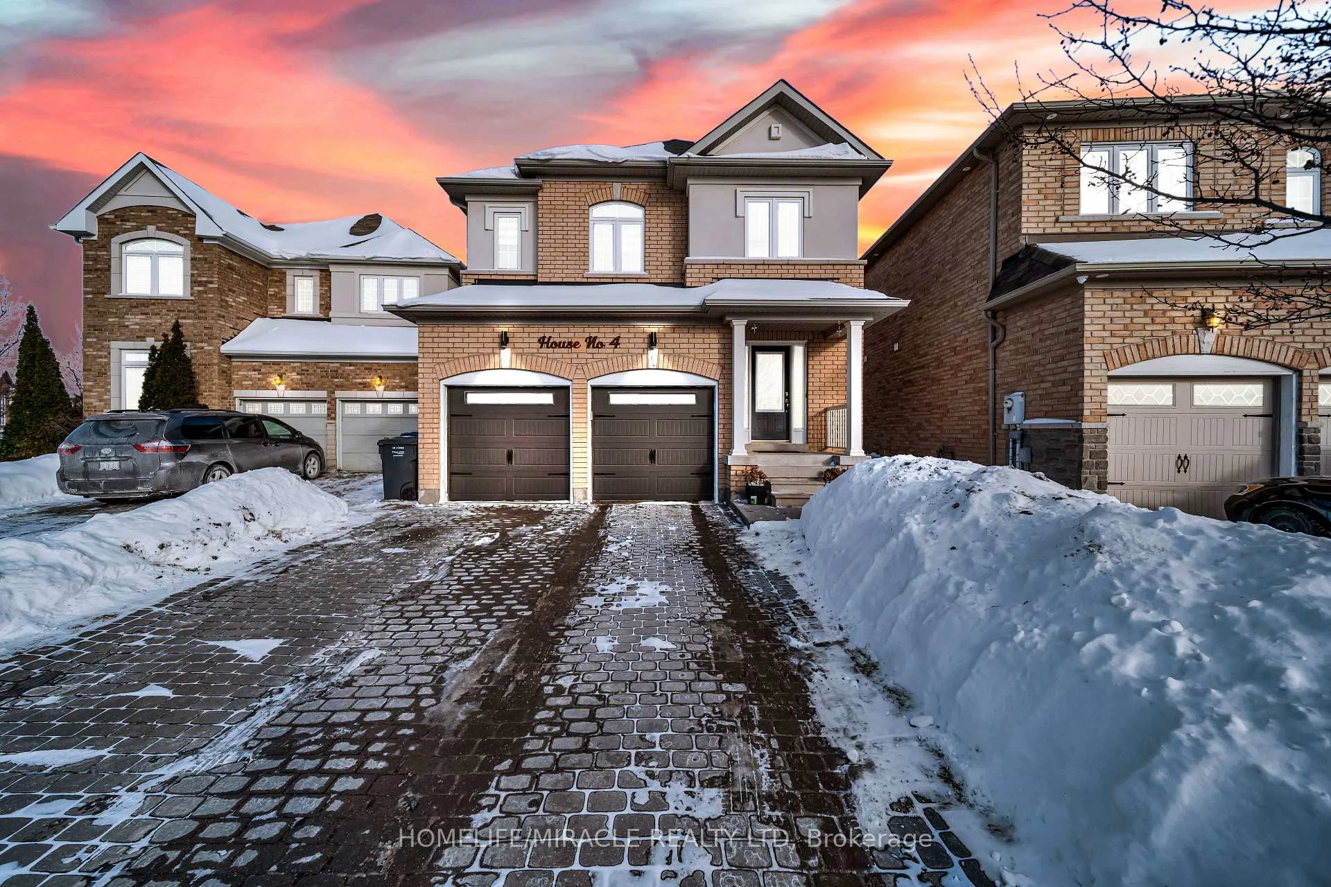 Photo 3 of 4 Templeton Court, Brampton, Bram East — HOMEH