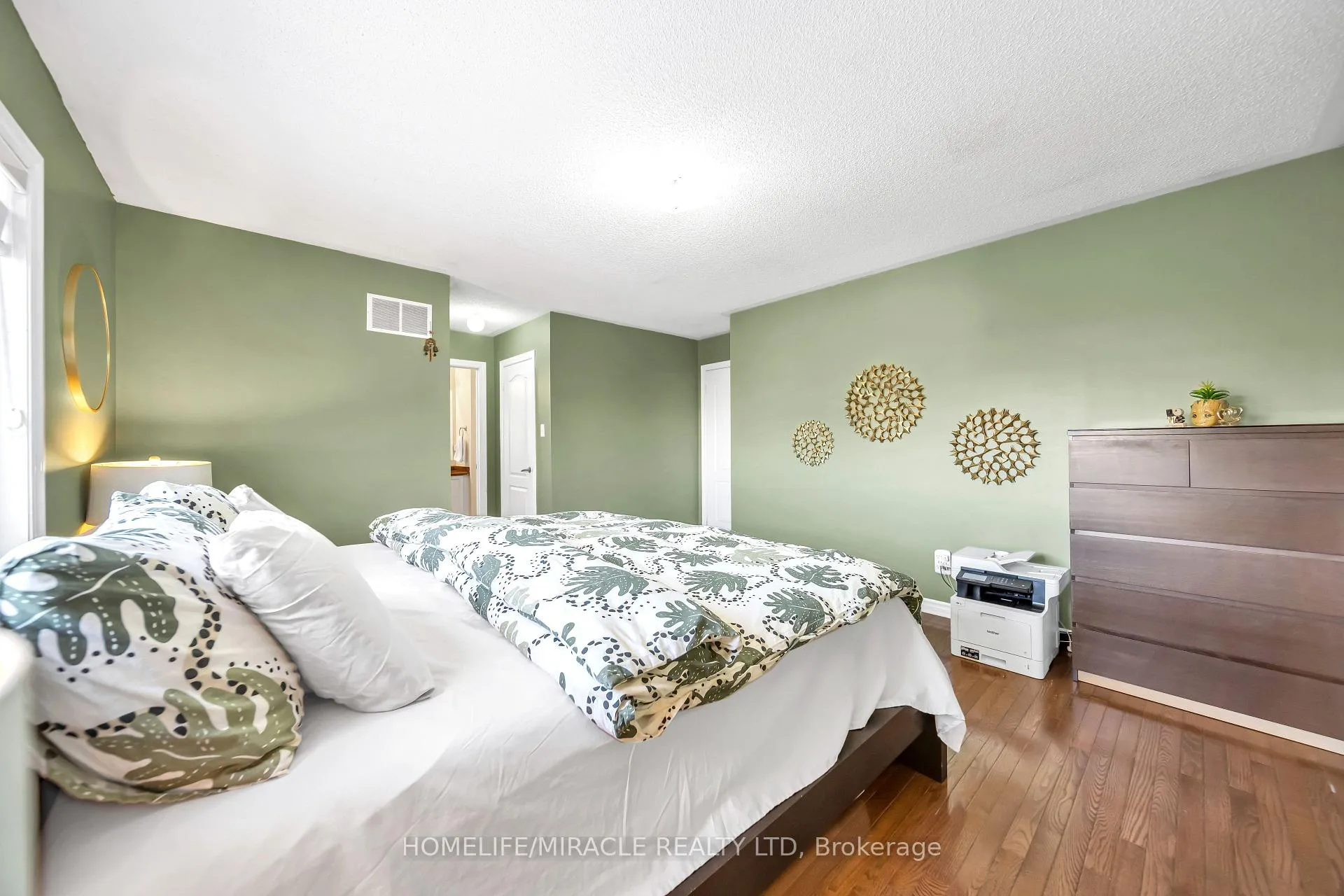 Photo 30 of 4 Templeton Court, Brampton, Bram East — HOMEH