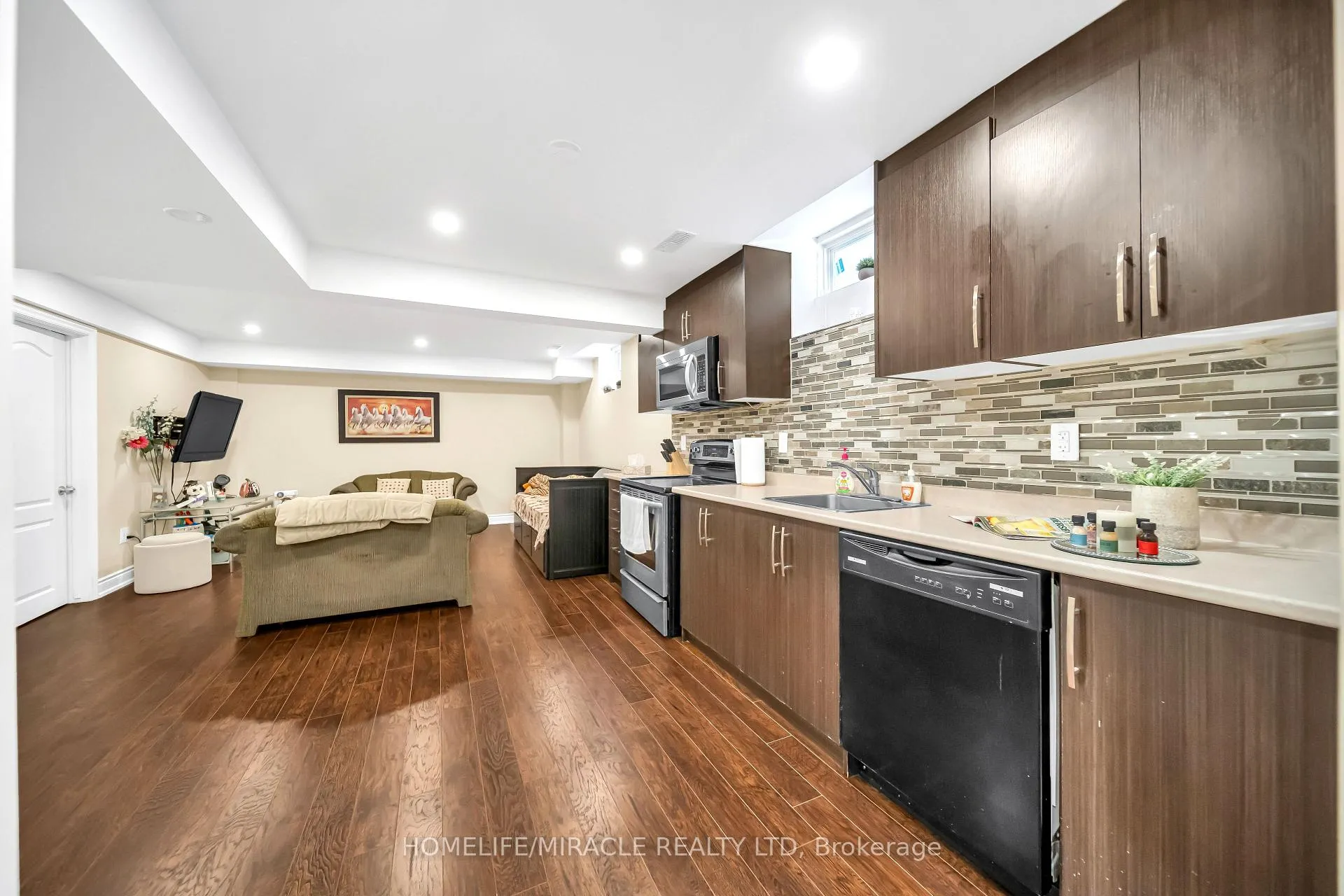 Photo 39 of 4 Templeton Court, Brampton, Bram East — HOMEH