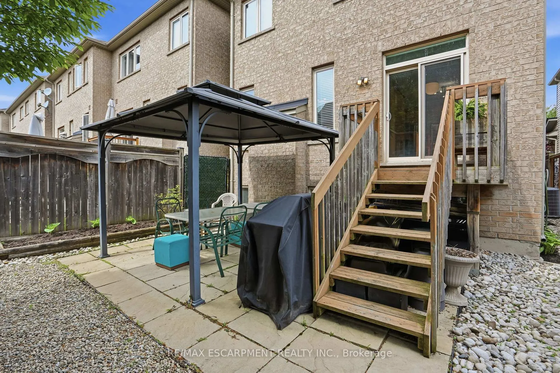 Photo 50 of 22 Cathedral Street, Hamilton, Waterdown — HOMEH