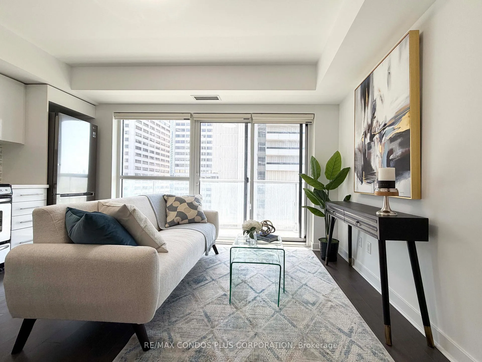 Photo 7 of Unit 1508, 58 Orchard View Boulevard, Toronto, Yonge-Eglinton — HOMEH