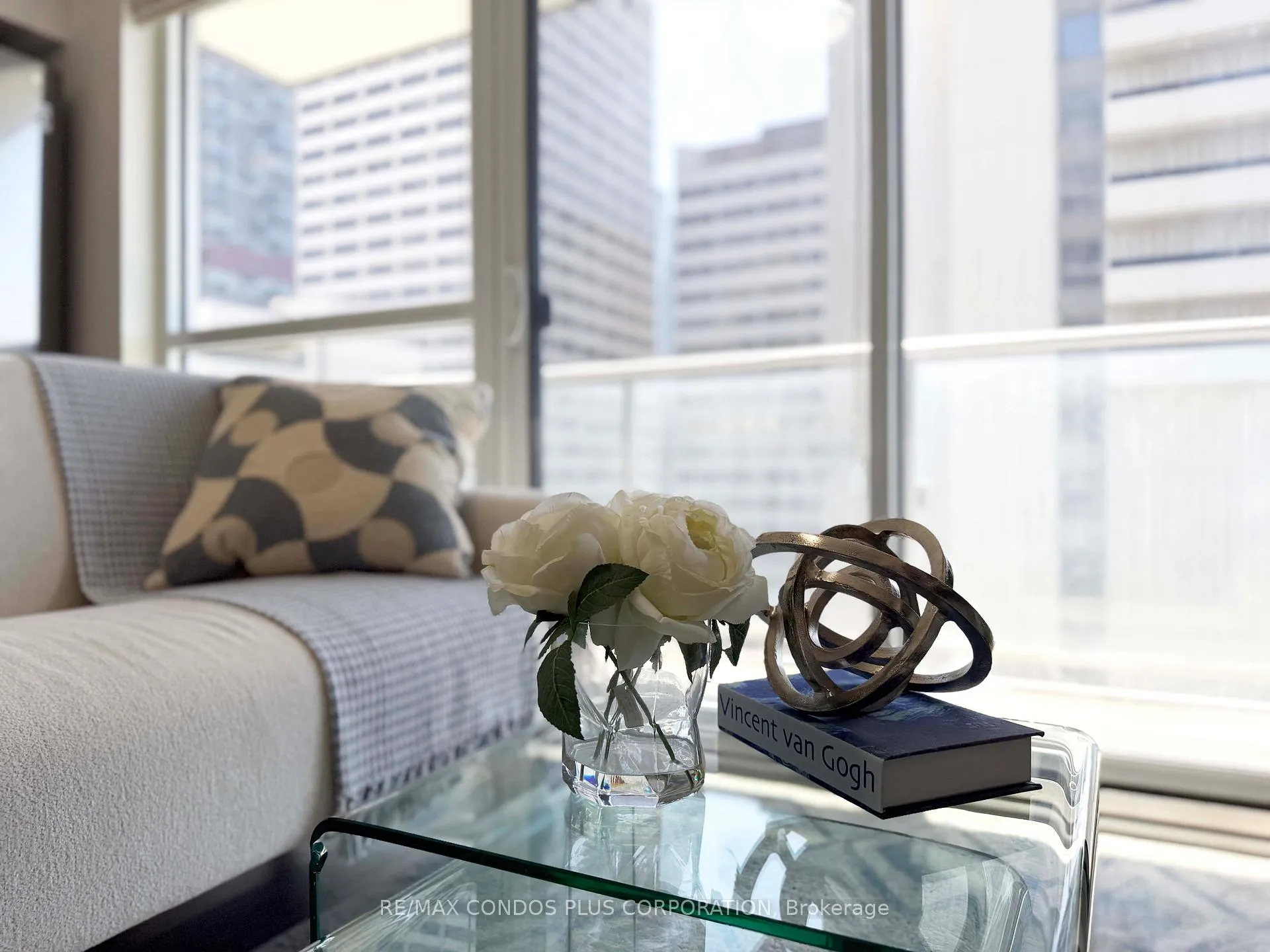 Photo 9 of Unit 1508, 58 Orchard View Boulevard, Toronto, Yonge-Eglinton — HOMEH