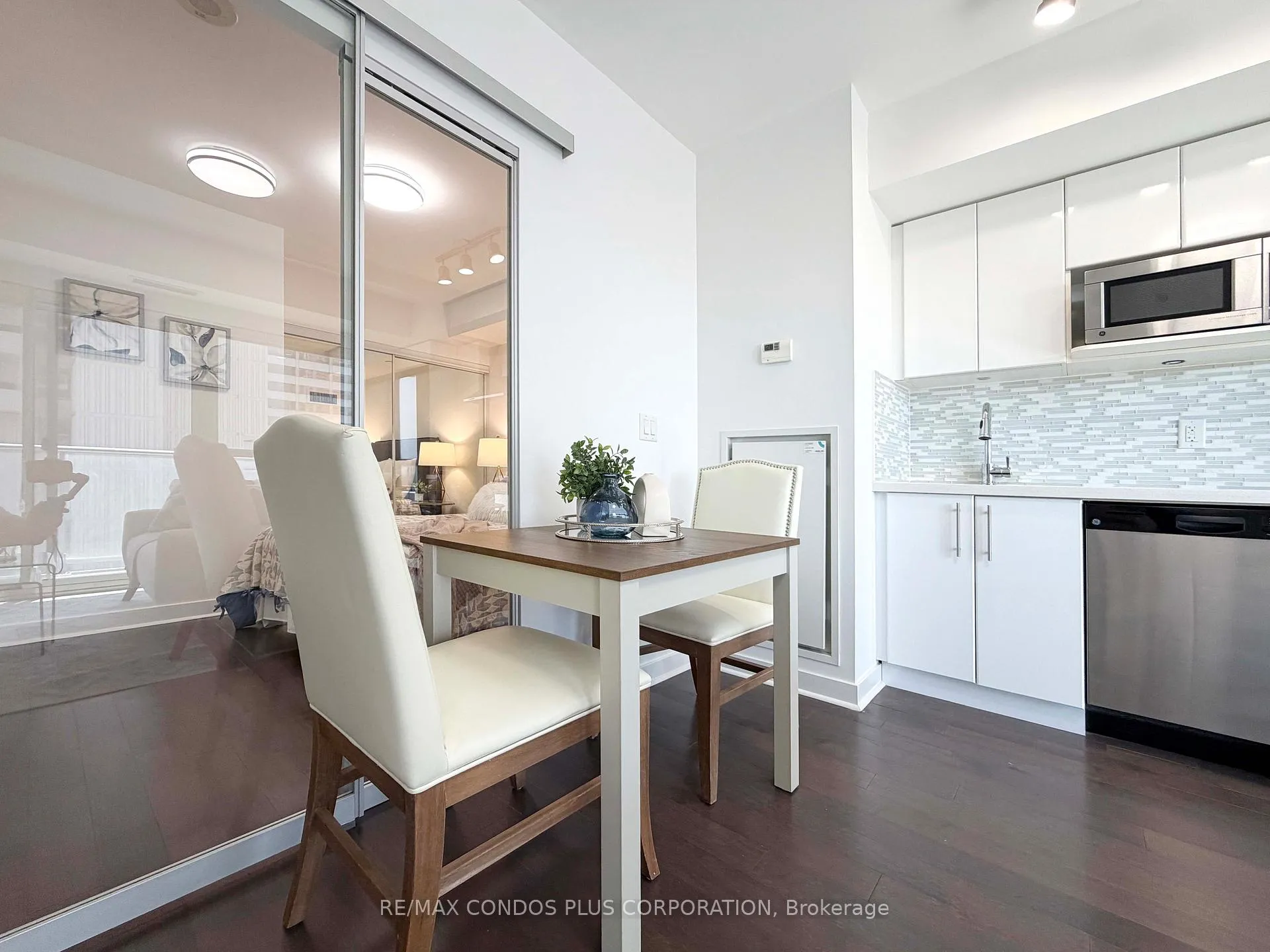 Photo 13 of Unit 1508, 58 Orchard View Boulevard, Toronto, Yonge-Eglinton — HOMEH