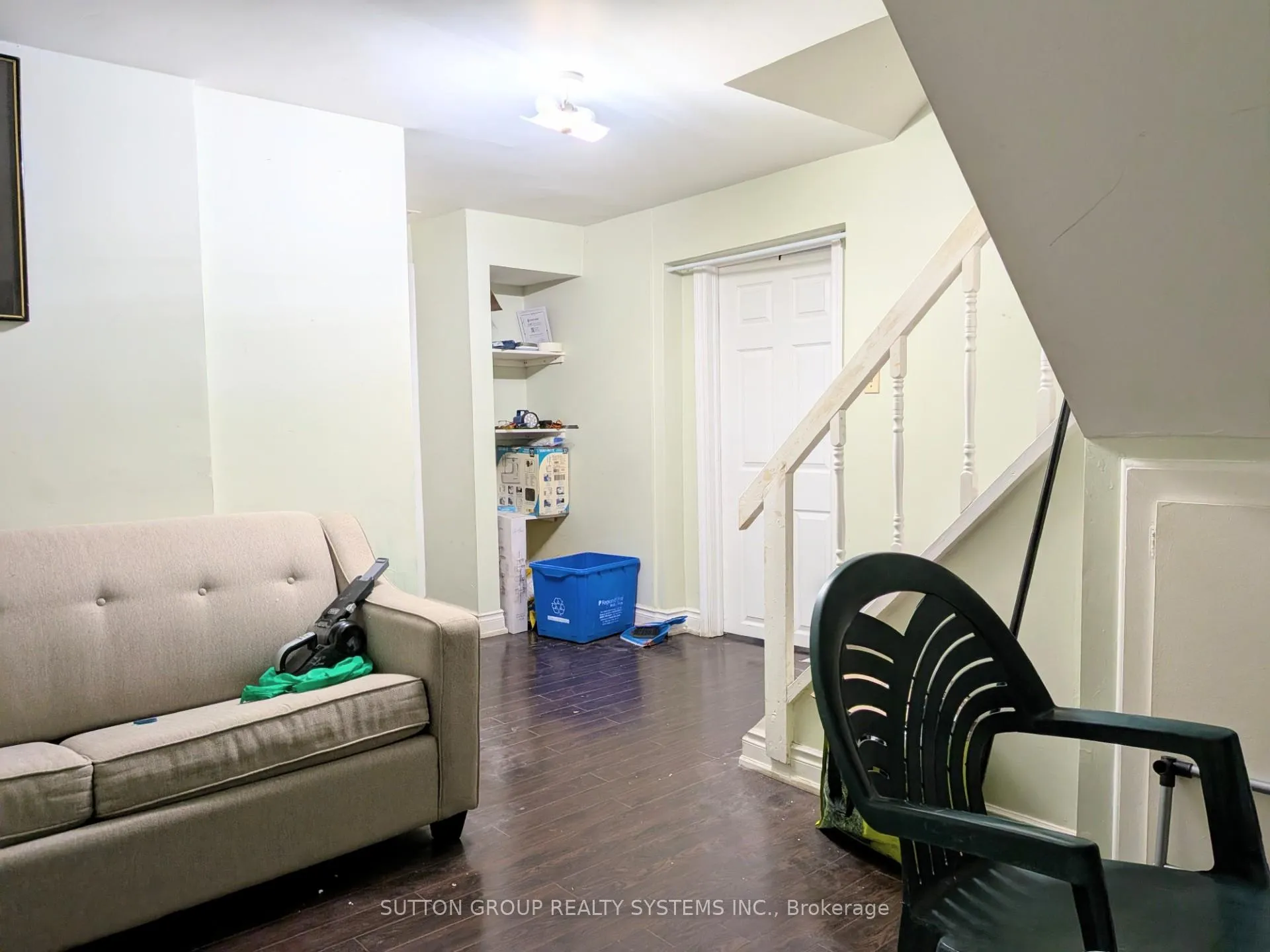 Photo 4 of Unit Basement, 41 Annabelle Drive, Etobicoke, Mount Olive-Silverstone-Jamestown — HOMEH