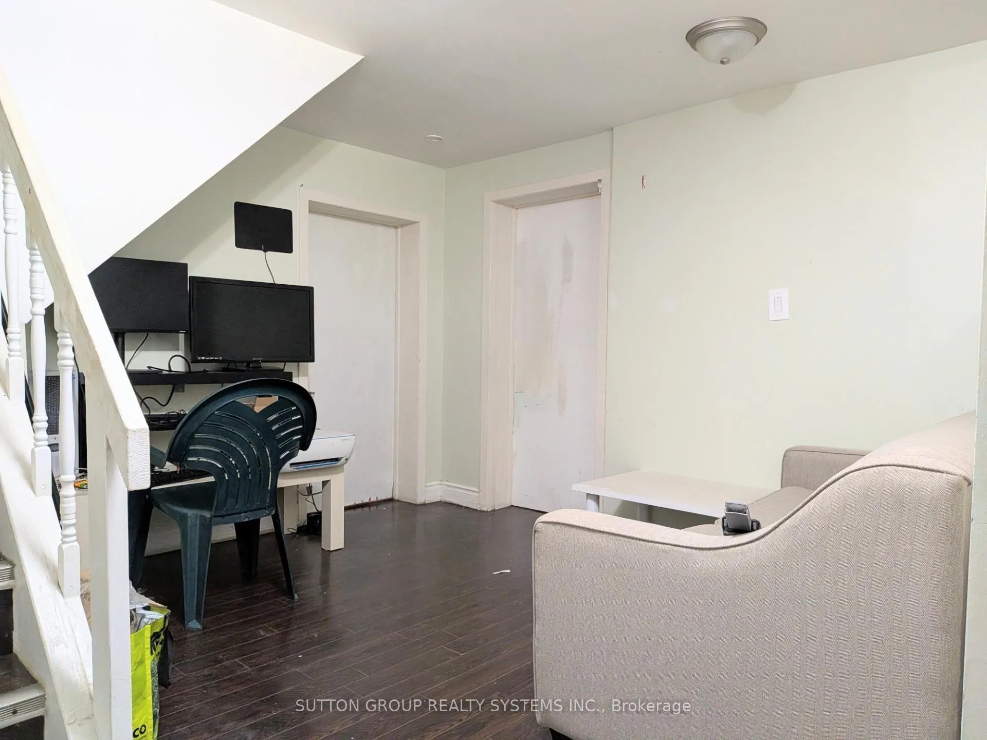 Photo 5 of Unit Basement, 41 Annabelle Drive, Etobicoke, Mount Olive-Silverstone-Jamestown — HOMEH