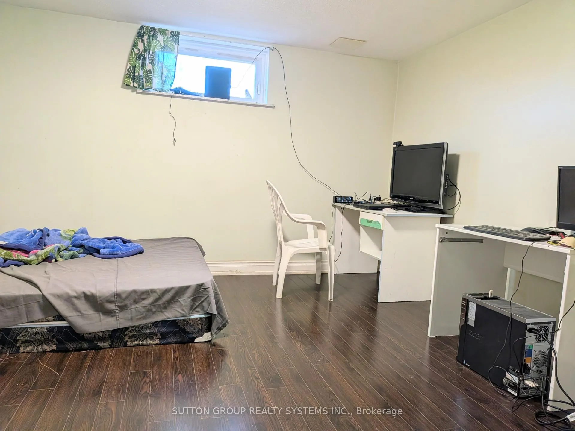 Photo 8 of Unit Basement, 41 Annabelle Drive, Etobicoke, Mount Olive-Silverstone-Jamestown — HOMEH