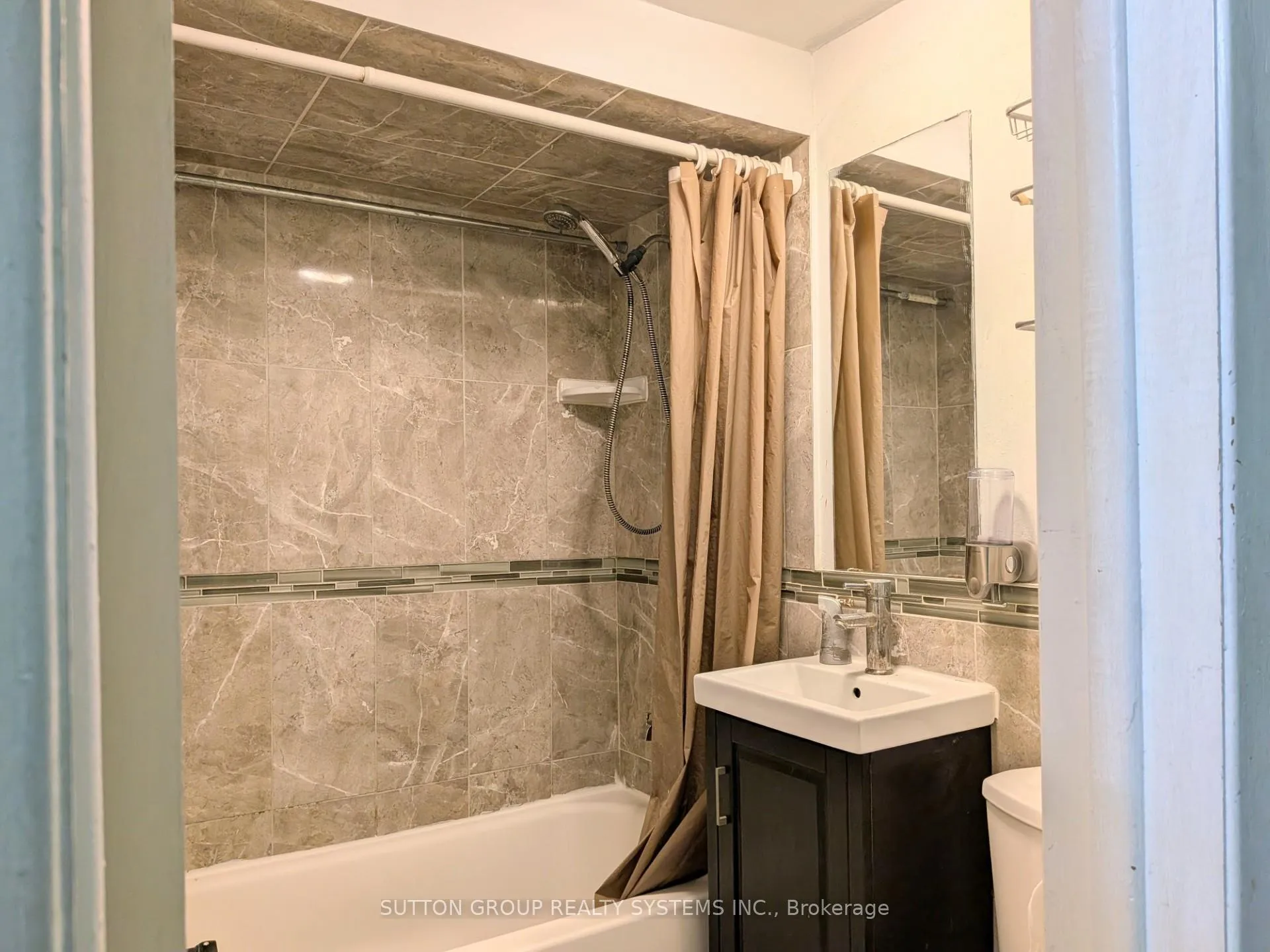 Photo 10 of Unit Basement, 41 Annabelle Drive, Etobicoke, Mount Olive-Silverstone-Jamestown — HOMEH