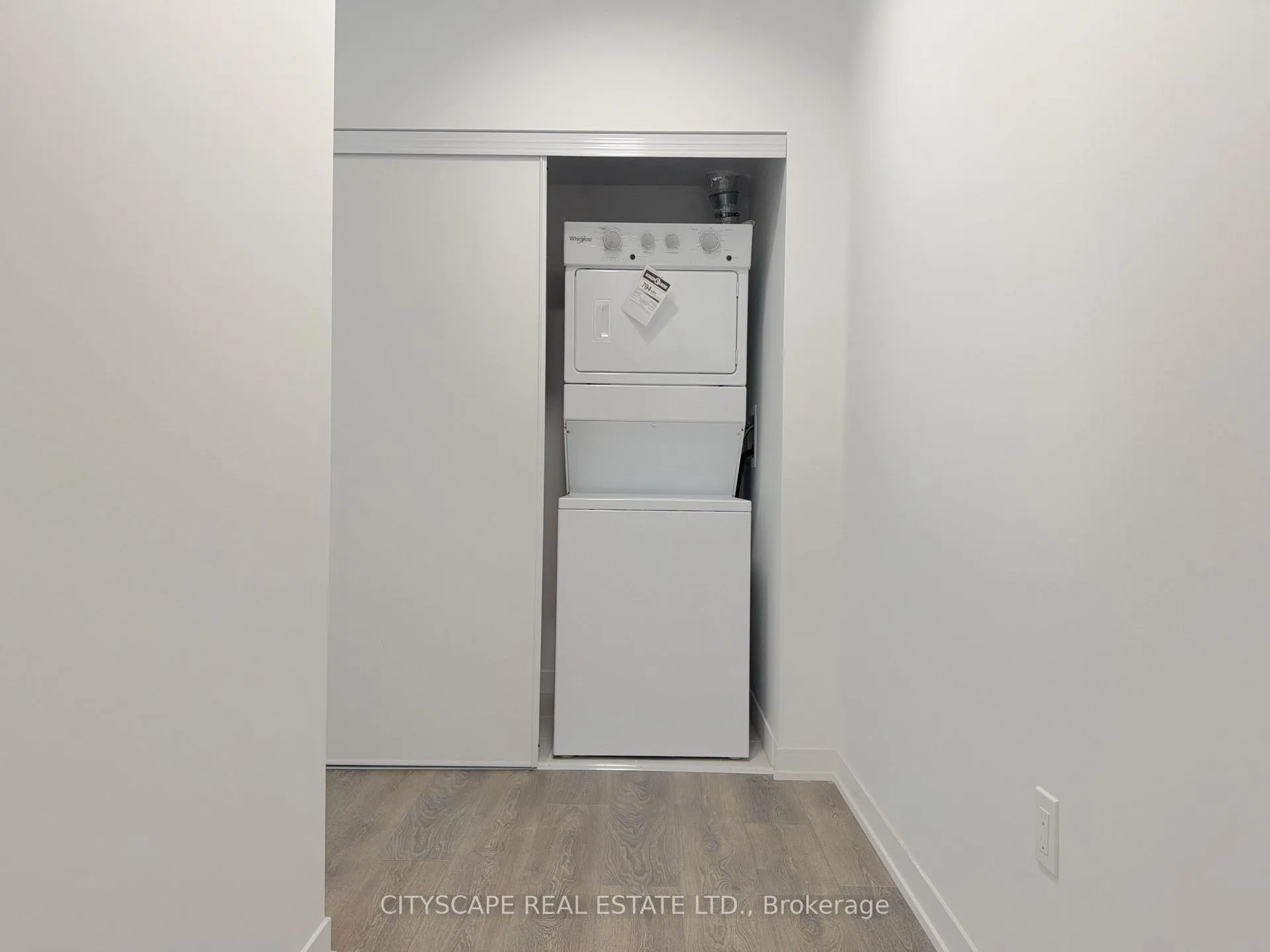 Photo 20 of Unit 313, 4878 Powers Common, Burlington, Alton — HOMEH