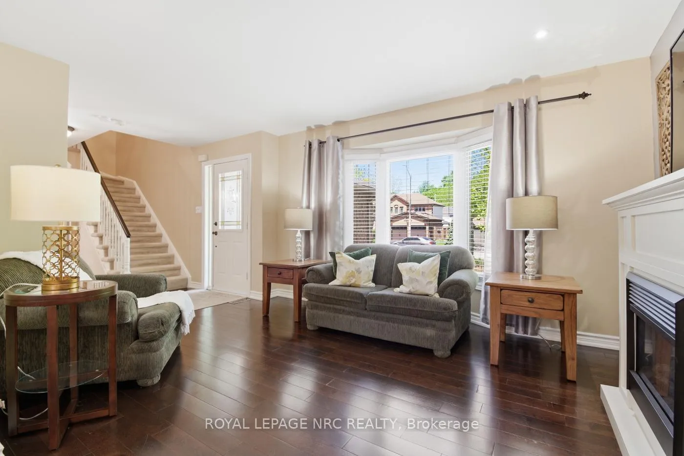 Photo 8 of 2 Meadowbrook Lane, Pelham, Fonthill — HOMEH