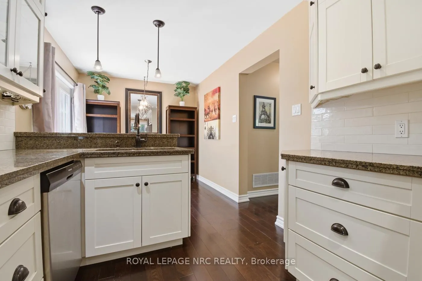 Photo 14 of 2 Meadowbrook Lane, Pelham, Fonthill — HOMEH