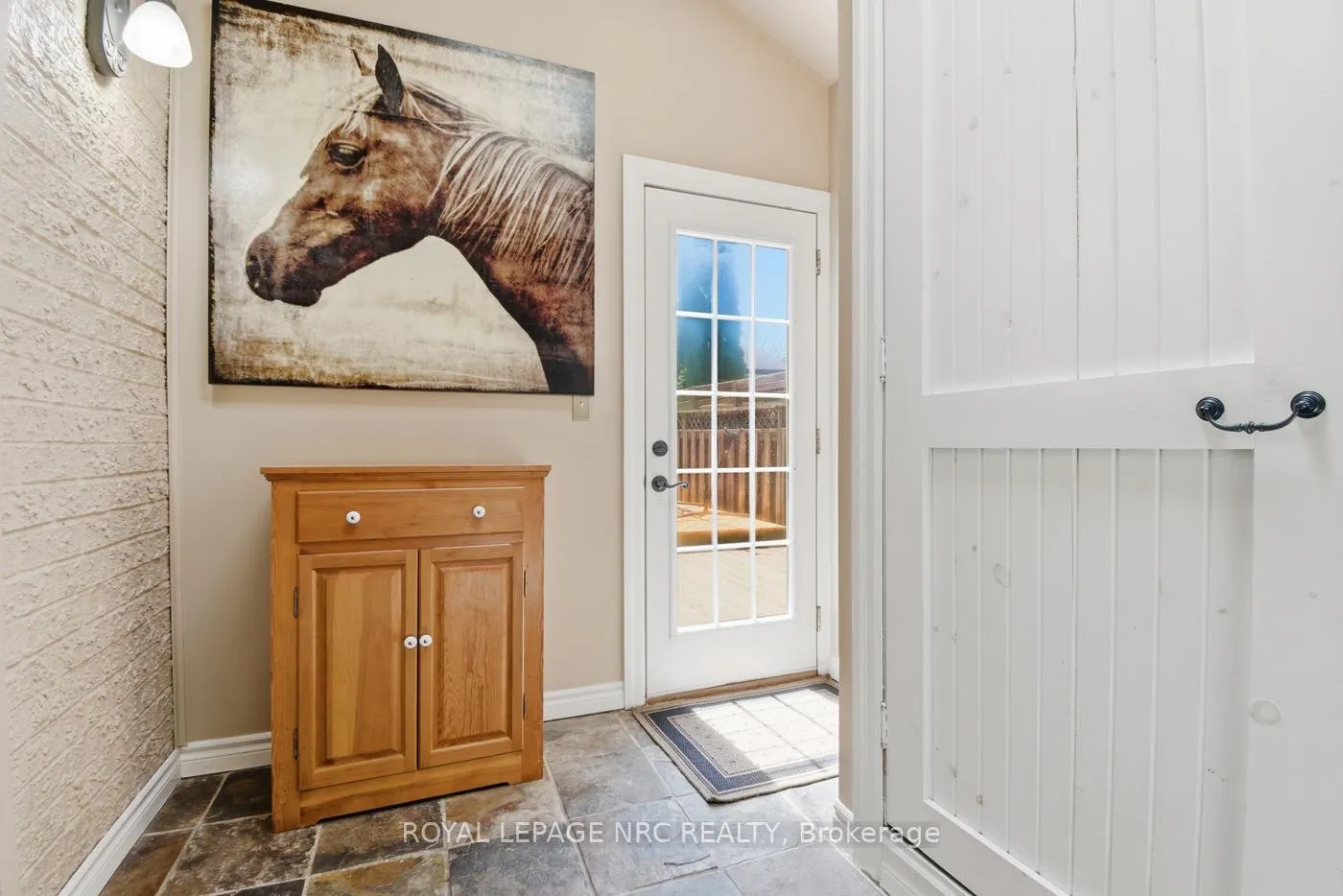 Photo 20 of 2 Meadowbrook Lane, Pelham, Fonthill — HOMEH