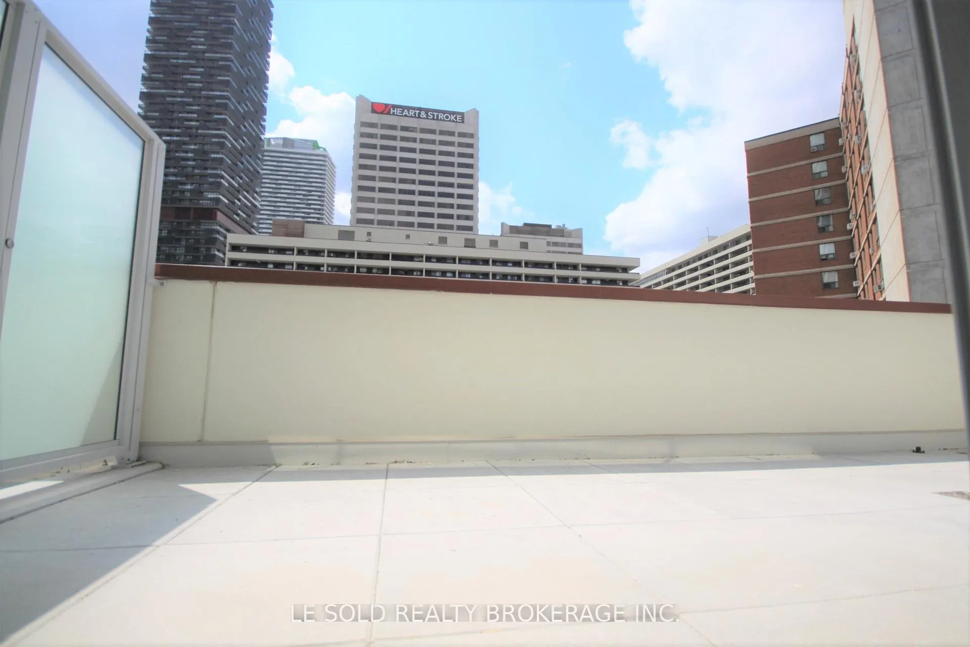 Photo 24 of Unit 617, 33 Helendale Avenue, Toronto, Yonge-Eglinton — HOMEH