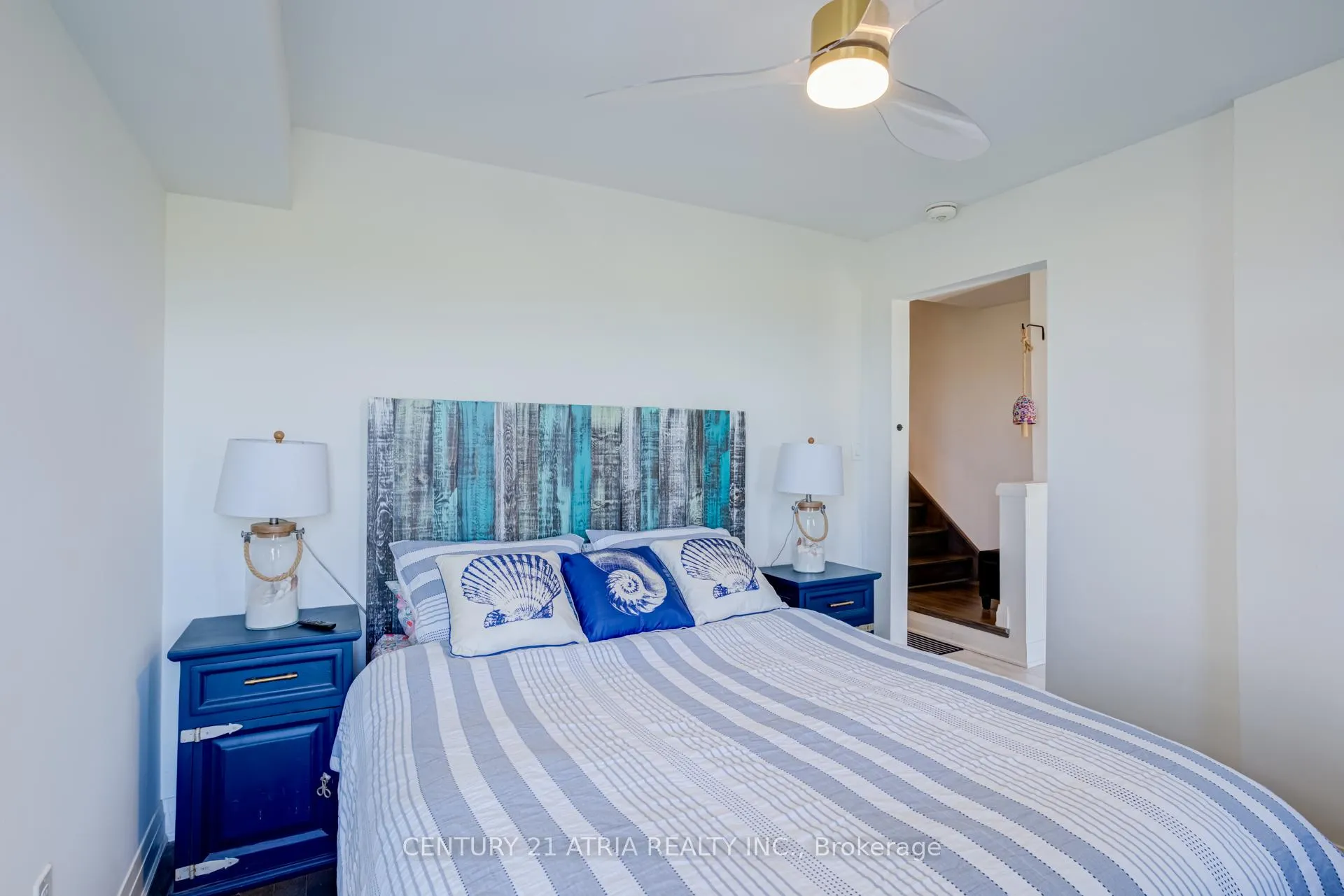 Photo 9 of 659 Port Darlington Road, Clarington, Bowmanville — HOMEH