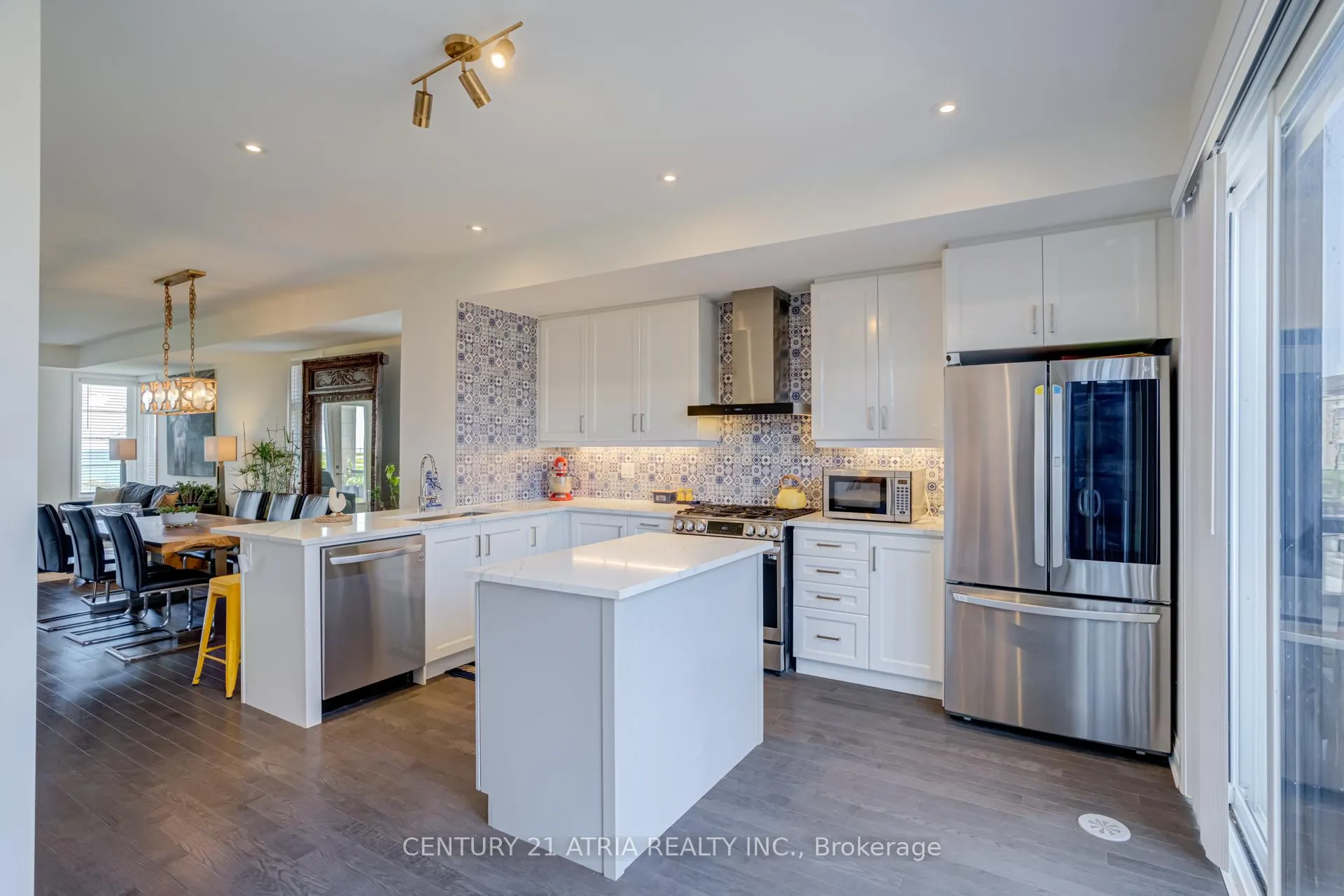Photo 24 of 659 Port Darlington Road, Clarington, Bowmanville — HOMEH