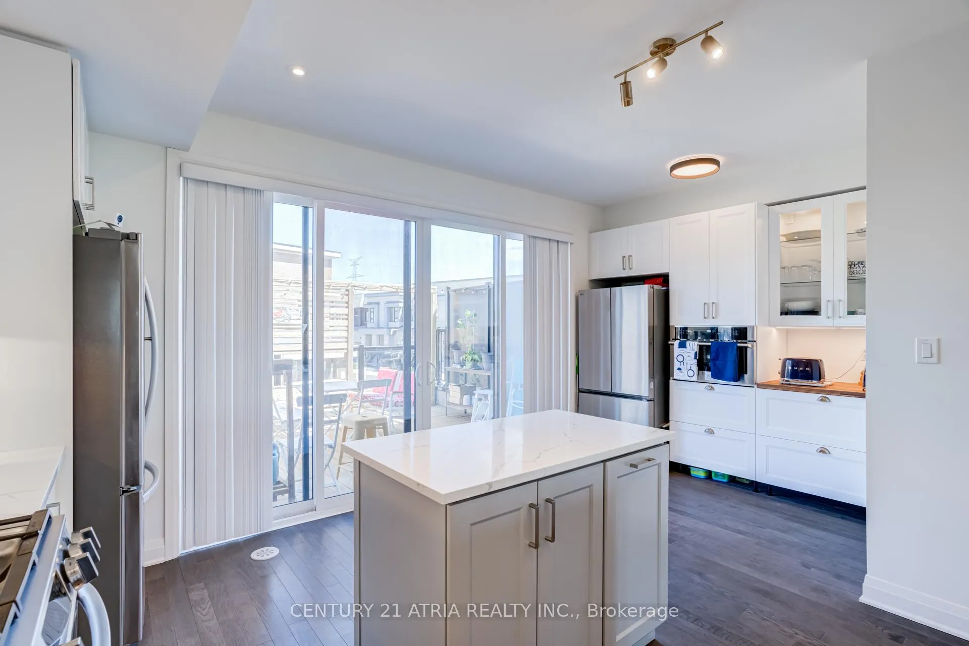Photo 26 of 659 Port Darlington Road, Clarington, Bowmanville — HOMEH