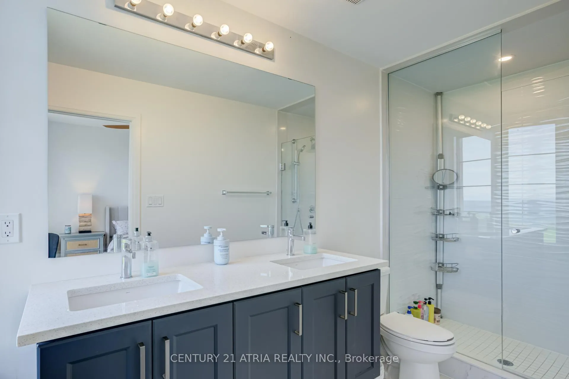 Photo 35 of 659 Port Darlington Road, Clarington, Bowmanville — HOMEH