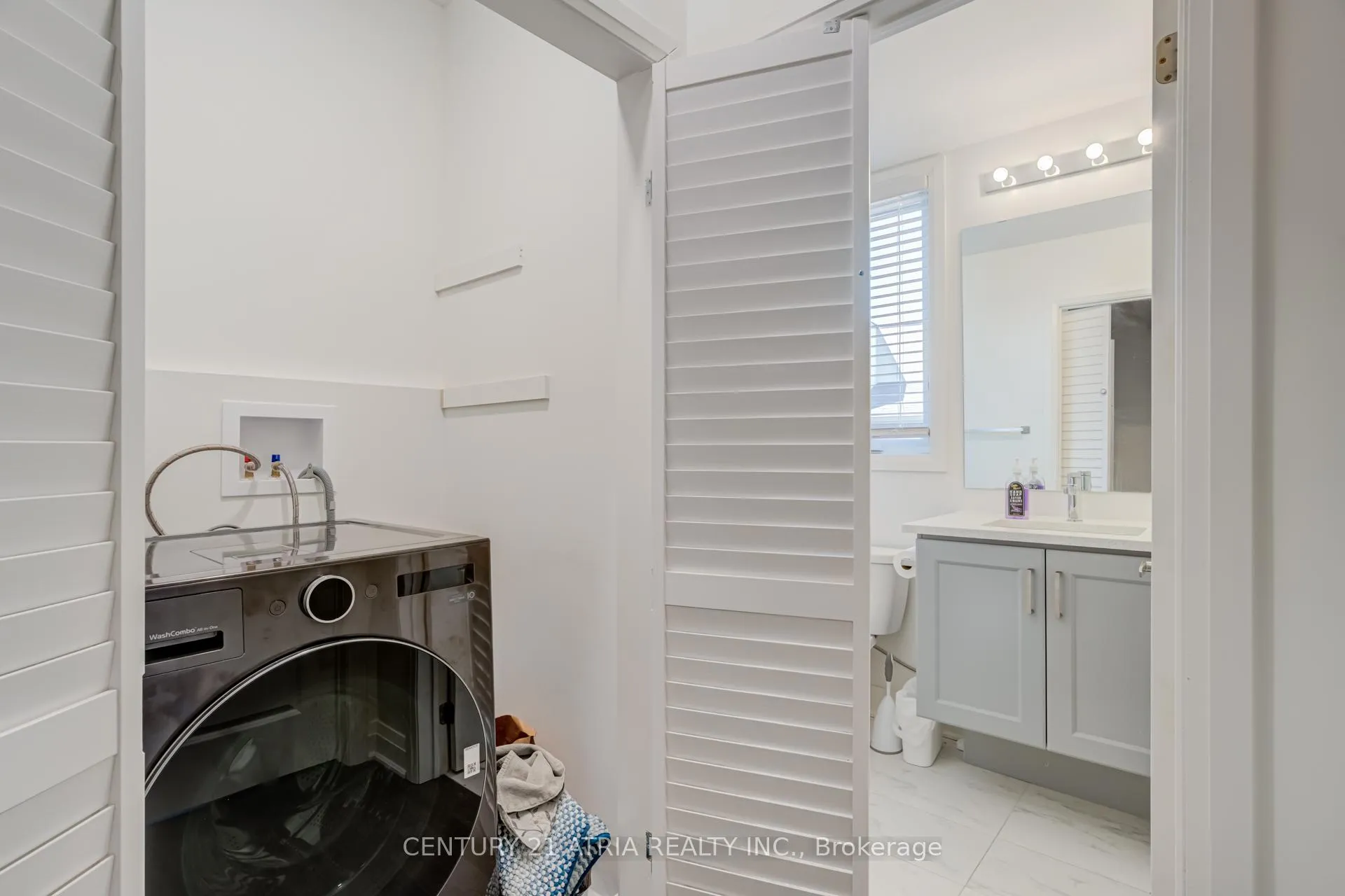 Photo 38 of 659 Port Darlington Road, Clarington, Bowmanville — HOMEH