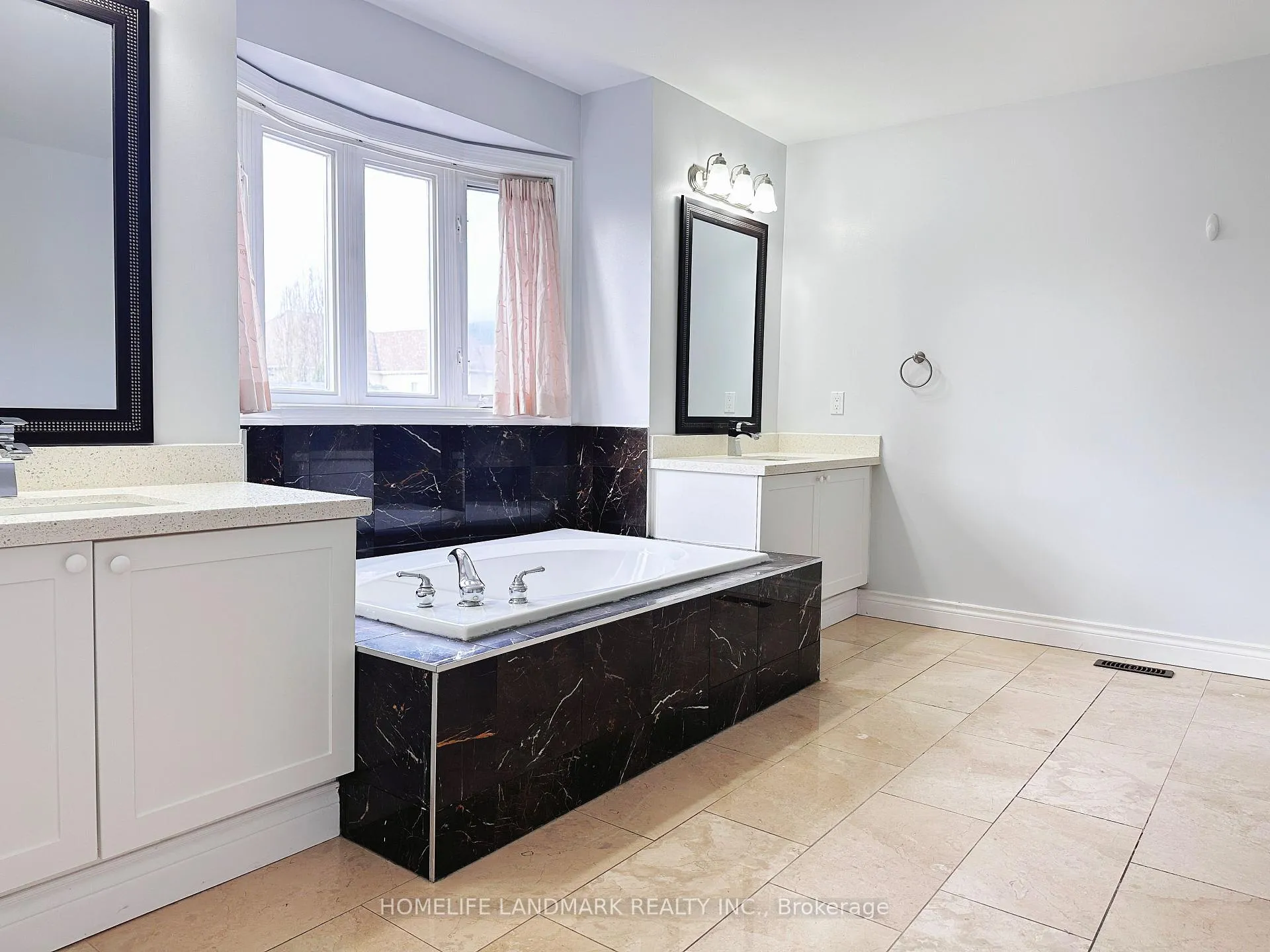 Photo 9 of 18 Woodgrove Trail, Markham, Angus Glen — HOMEH
