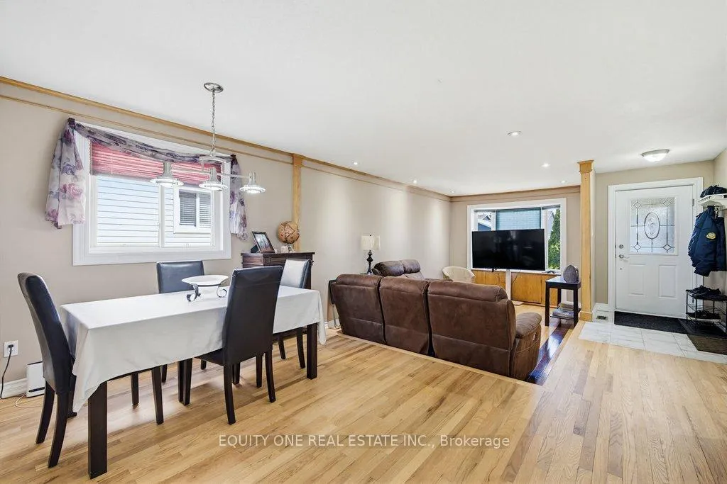 Photo 15 of 1112 Burgundy Lane, Ottawa, Convent Glen — HOMEH