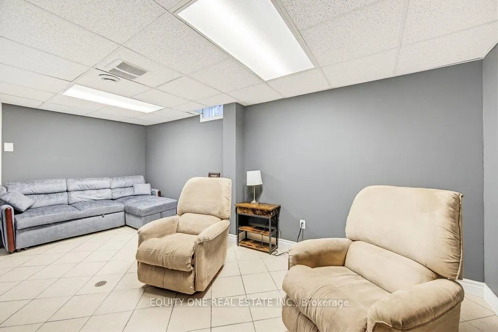 Photo 33 of 1112 Burgundy Lane, Ottawa, Convent Glen — HOMEH