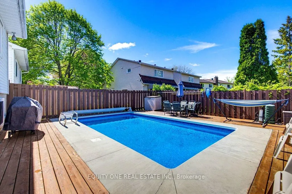 Photo 40 of 1112 Burgundy Lane, Ottawa, Convent Glen — HOMEH