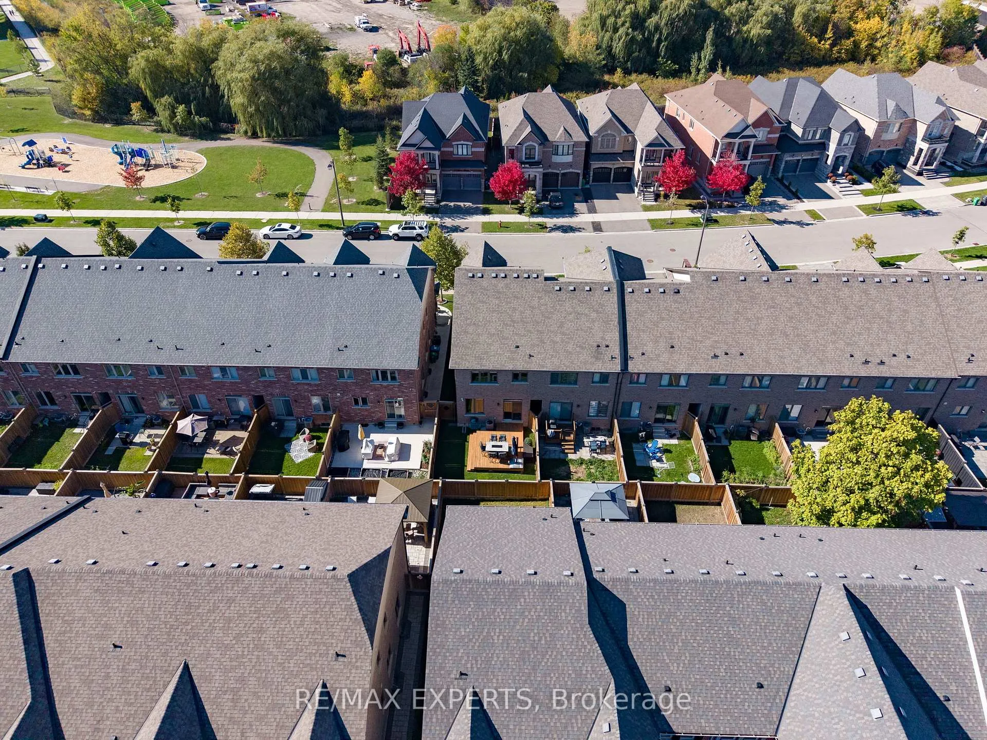 Photo 37 of 55 Morra Avenue, Caledon, Bolton East — HOMEH