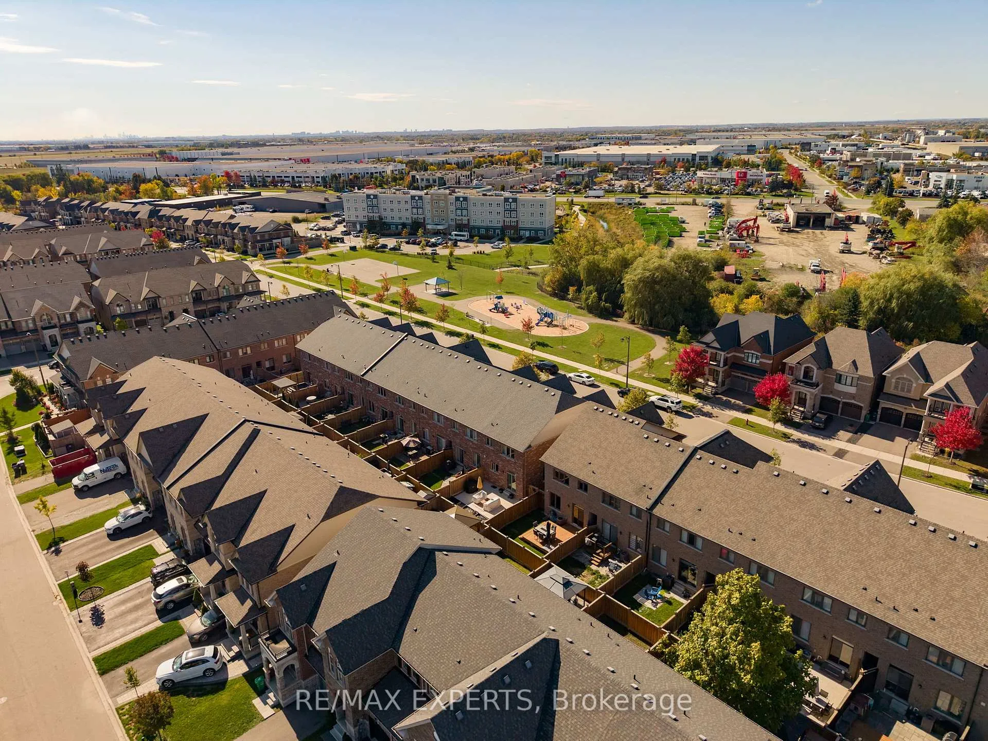 Photo 38 of 55 Morra Avenue, Caledon, Bolton East — HOMEH