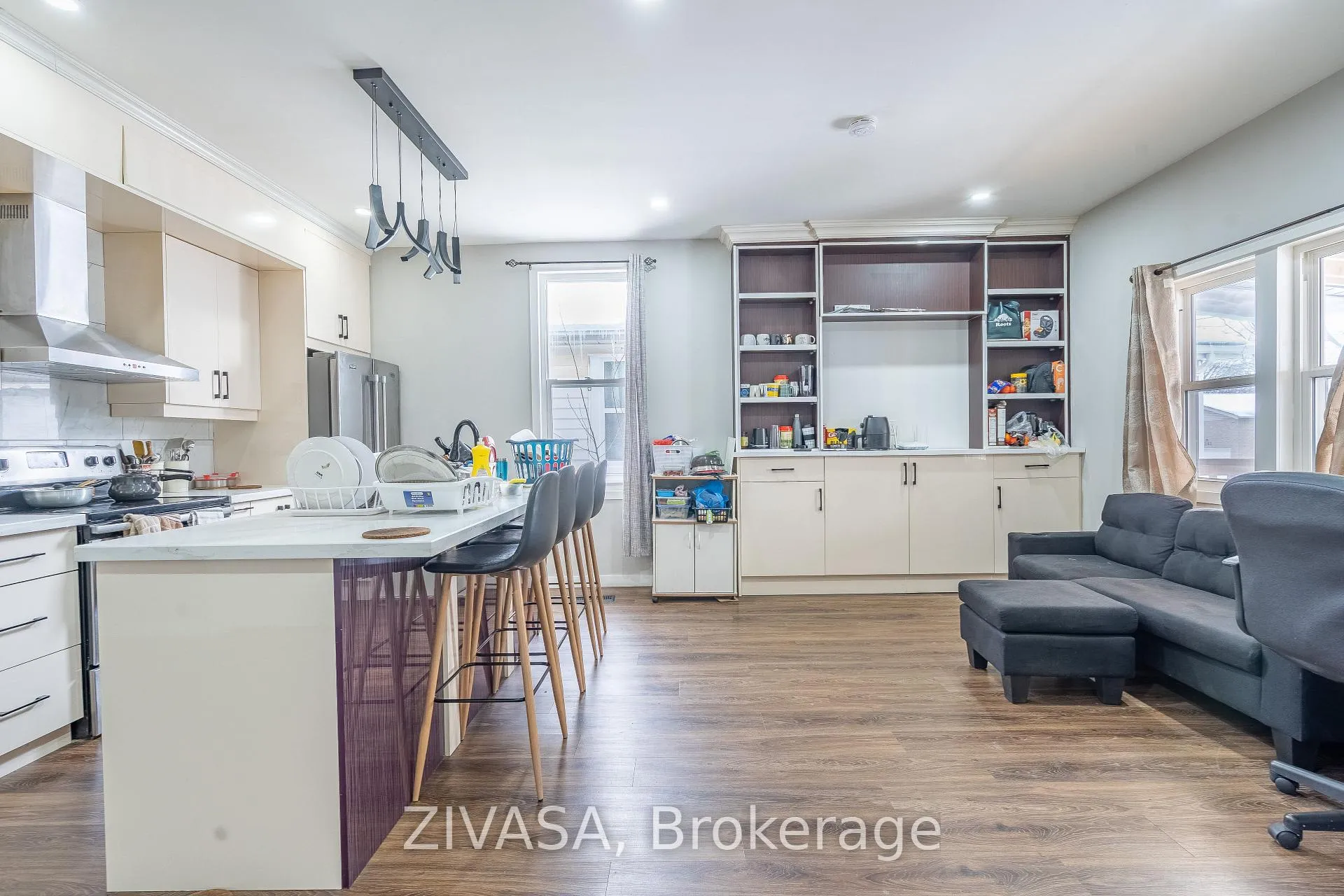 Photo 10 of 6367 Ker Street, Niagara Falls, Dorchester — HOMEH