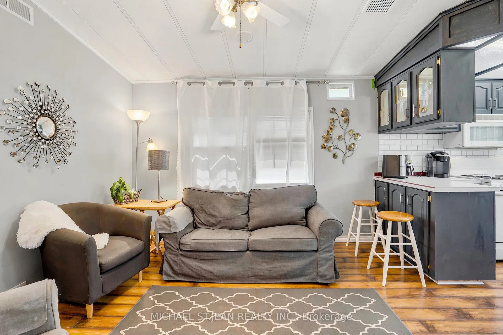 Photo 6 of Unit B34, 2490 Governors Road, Hamilton, Rural Ancaster — HOMEH
