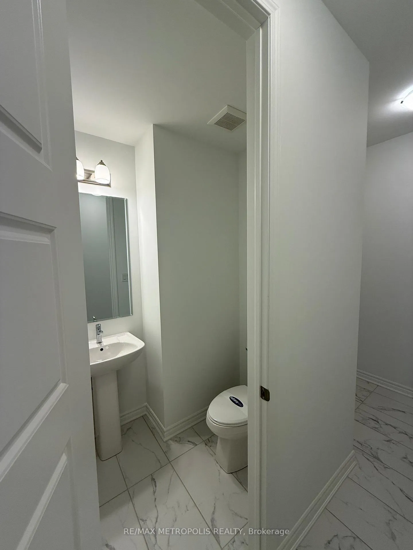 Photo 8 of Unit Main and 2nd floor, 3437 Deepglade Path, Pickering, Rural Pickering — HOMEH