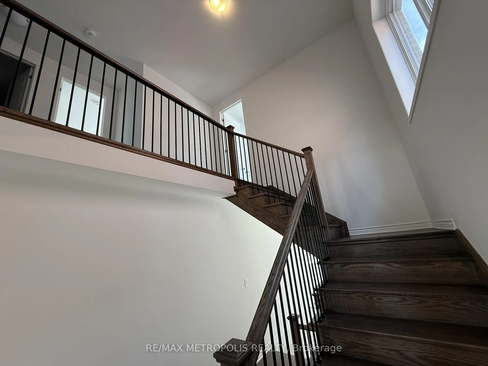Photo 11 of Unit Main and 2nd floor, 3437 Deepglade Path, Pickering, Rural Pickering — HOMEH